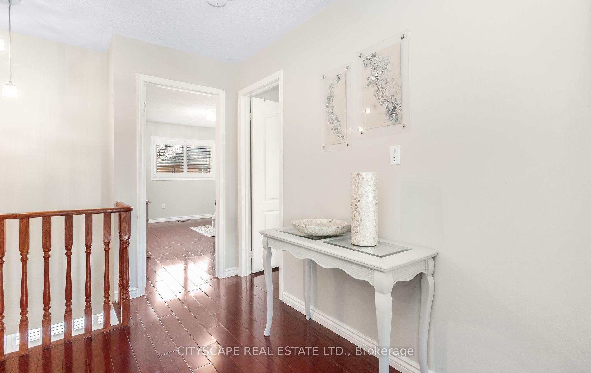 Photo 22 of 3324 Equestrian Crescent, Mississauga, Churchill Meadows — HOMEH