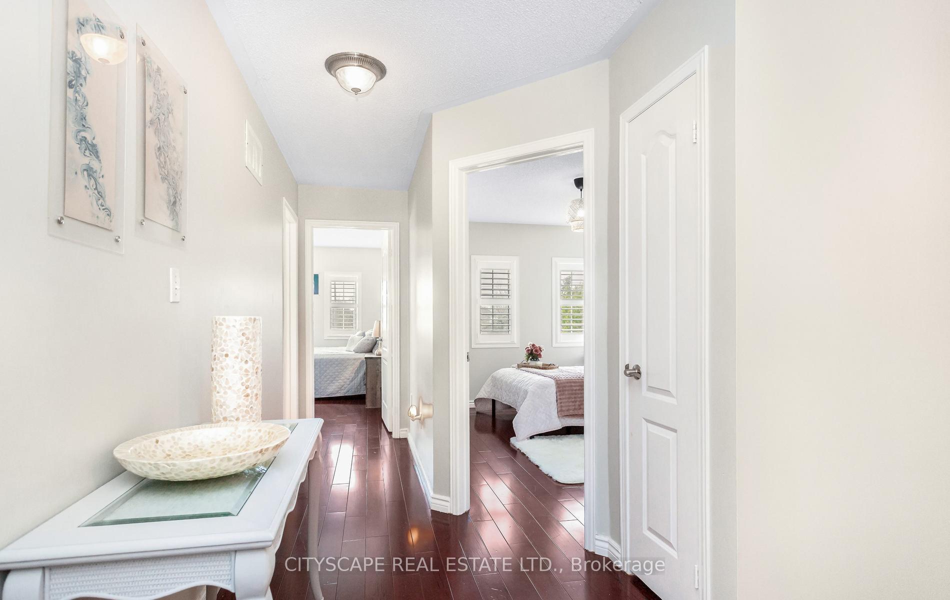 Photo 29 of 3324 Equestrian Crescent, Mississauga, Churchill Meadows — HOMEH