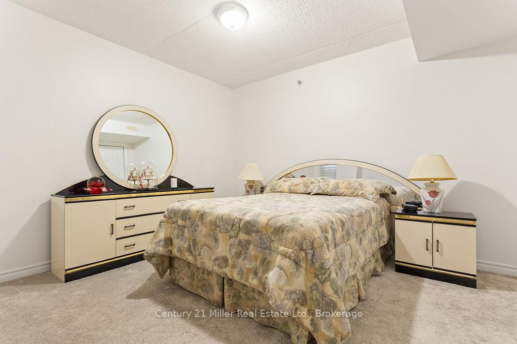 Photo 9 of Unit 111, 1450 Bishops Gate, Oakville, Glen Abbey — HOMEH