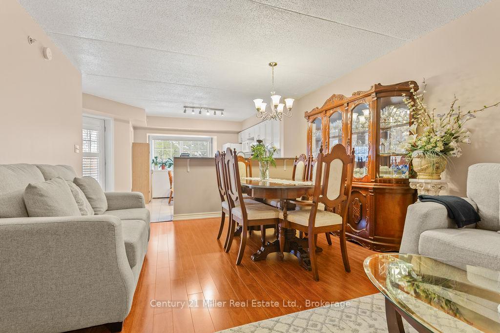 Photo 16 of Unit 111, 1450 Bishops Gate, Oakville, Glen Abbey — HOMEH