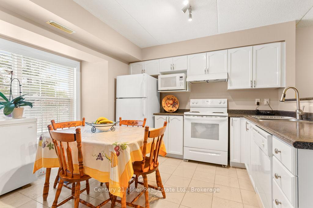 Photo 20 of Unit 111, 1450 Bishops Gate, Oakville, Glen Abbey — HOMEH