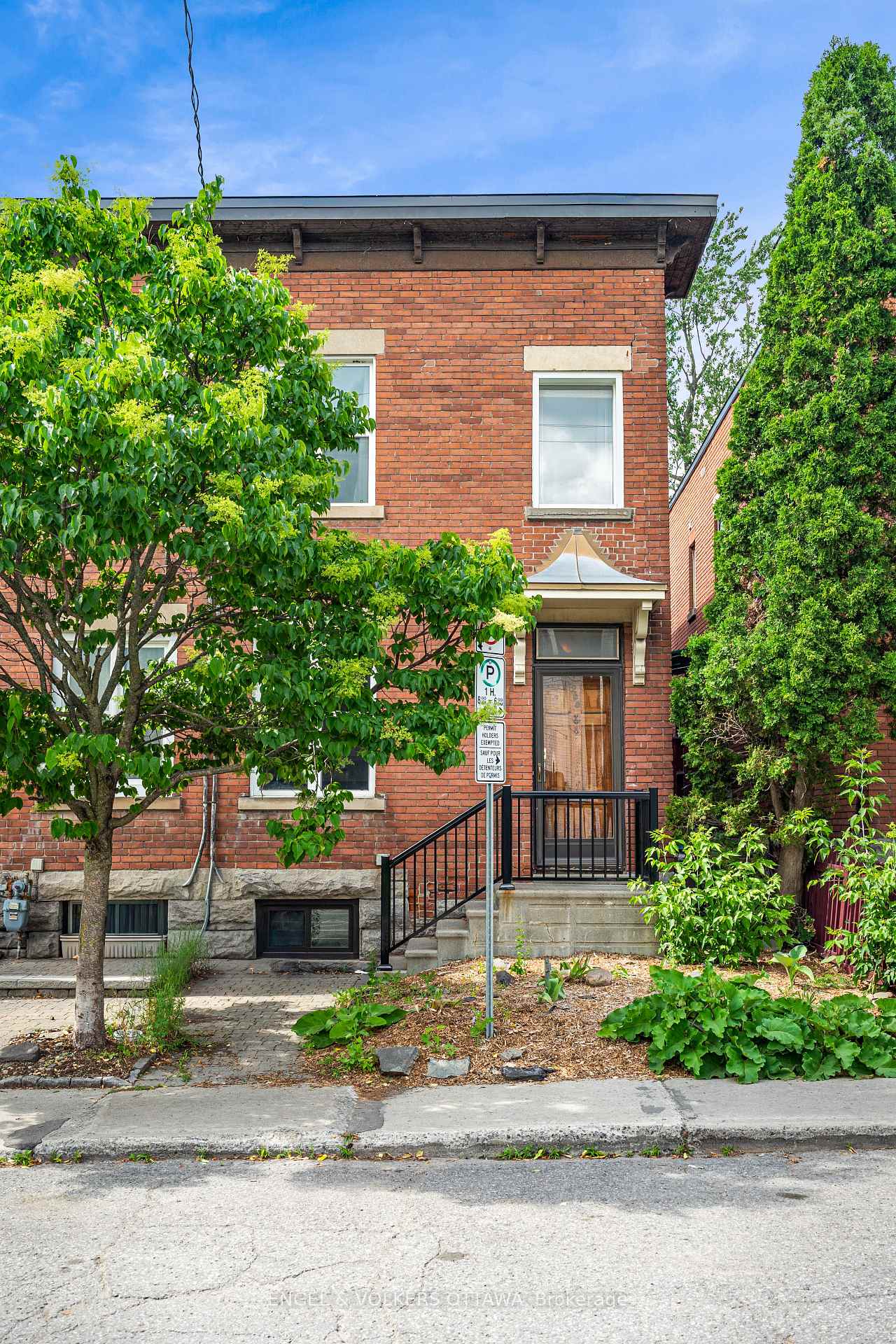 Photo 3 of 293 Somerset Street E, Ottawa, Sandy Hill — HOMEH