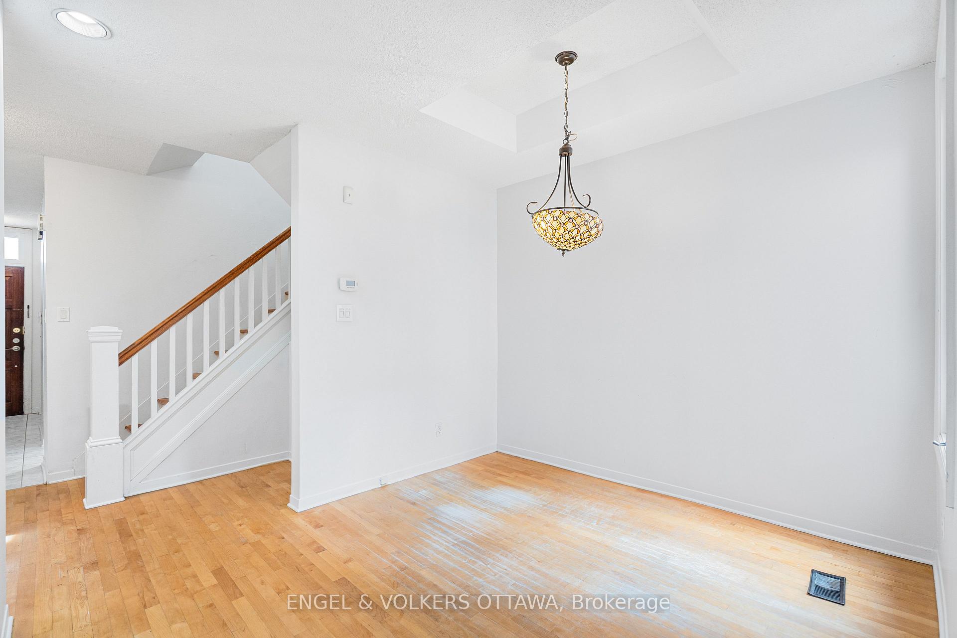 Photo 16 of 293 Somerset Street E, Ottawa, Sandy Hill — HOMEH