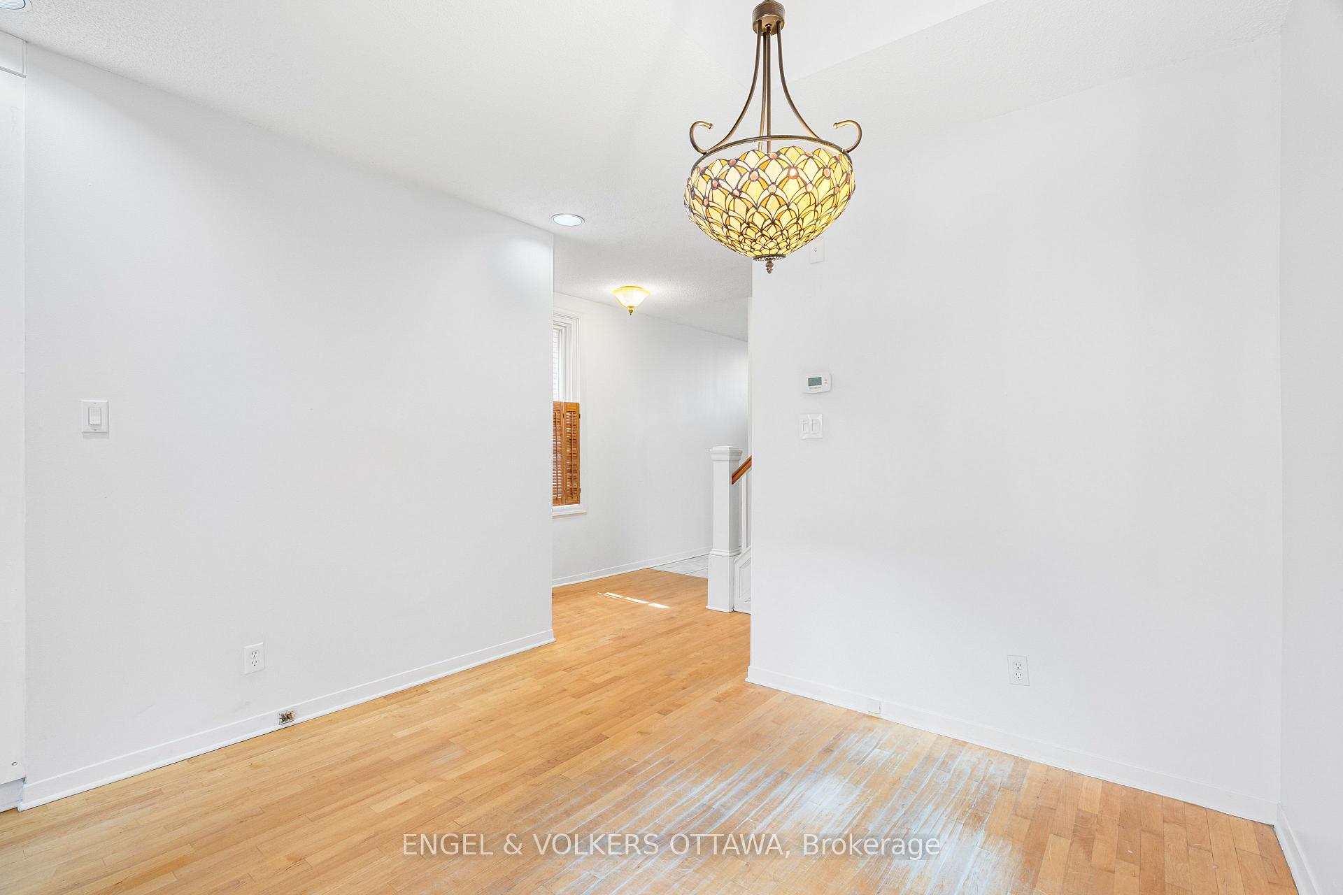 Photo 22 of 293 Somerset Street E, Ottawa, Sandy Hill — HOMEH