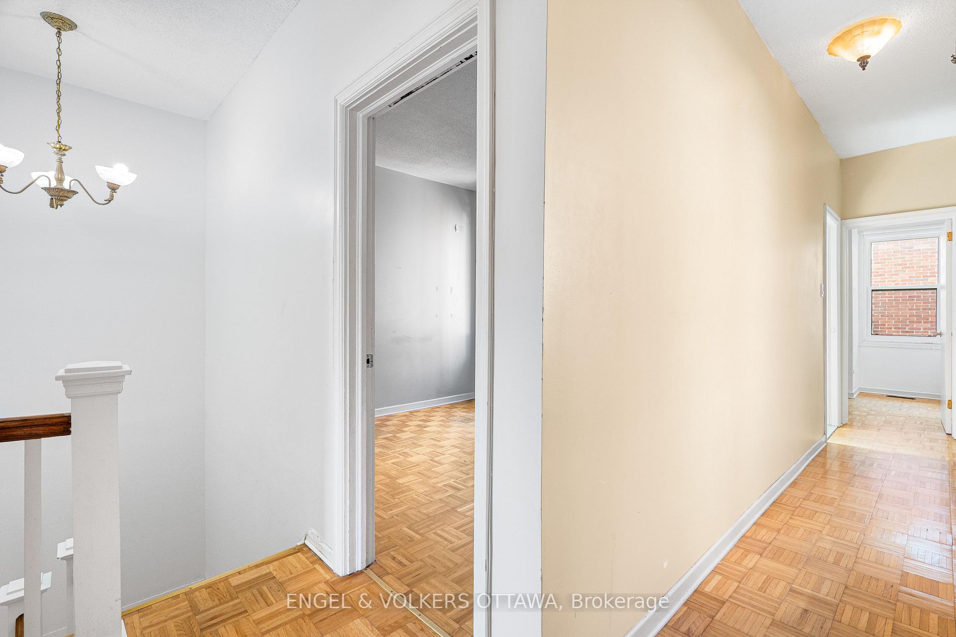 Photo 33 of 293 Somerset Street E, Ottawa, Sandy Hill — HOMEH