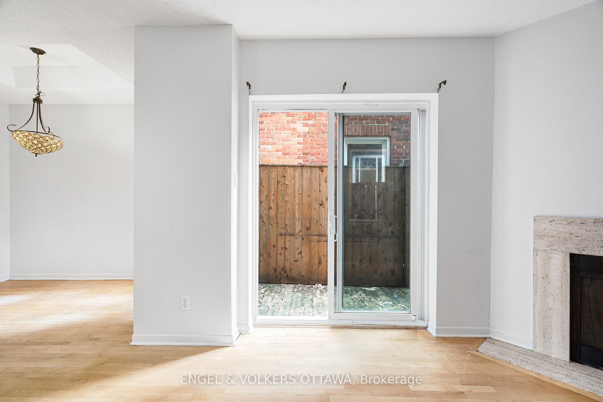 Photo 42 of 293 Somerset Street E, Ottawa, Sandy Hill — HOMEH