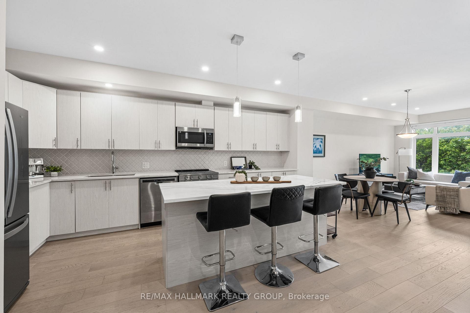 Photo 10 of 43 Bachman Terrace, Ottawa, Kanata - Katimavik — HOMEH