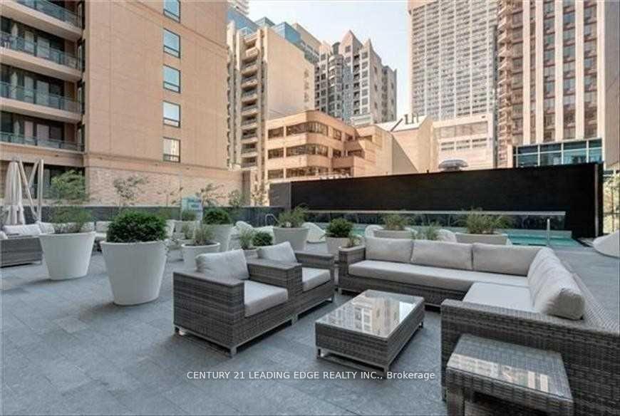 Photo 7 of Unit 3308, 42 Charles Street E, Toronto, Church-Yonge Corridor — HOMEH