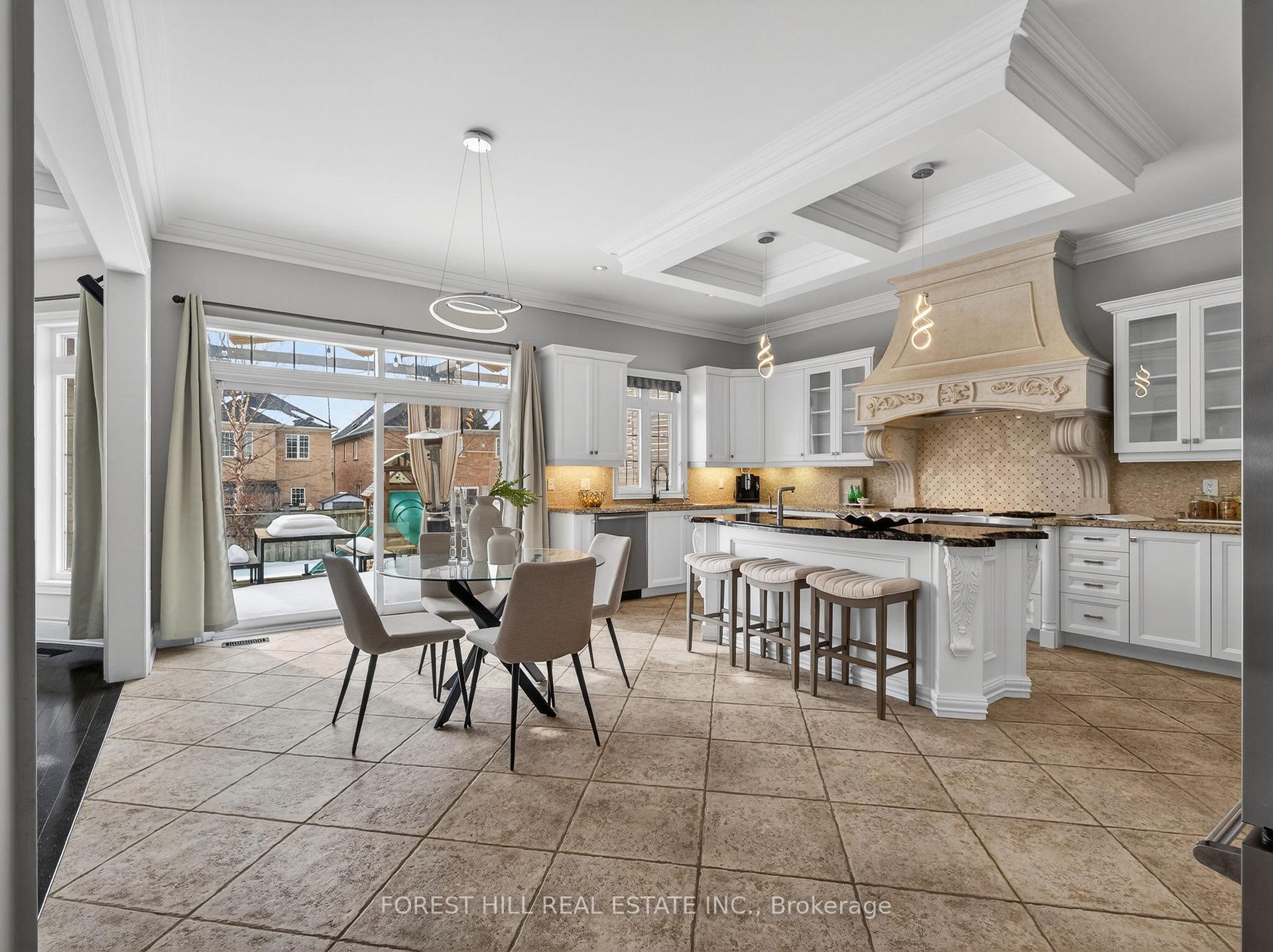 Photo 12 of 232 Luca Avenue, Vaughan, Patterson — HOMEH