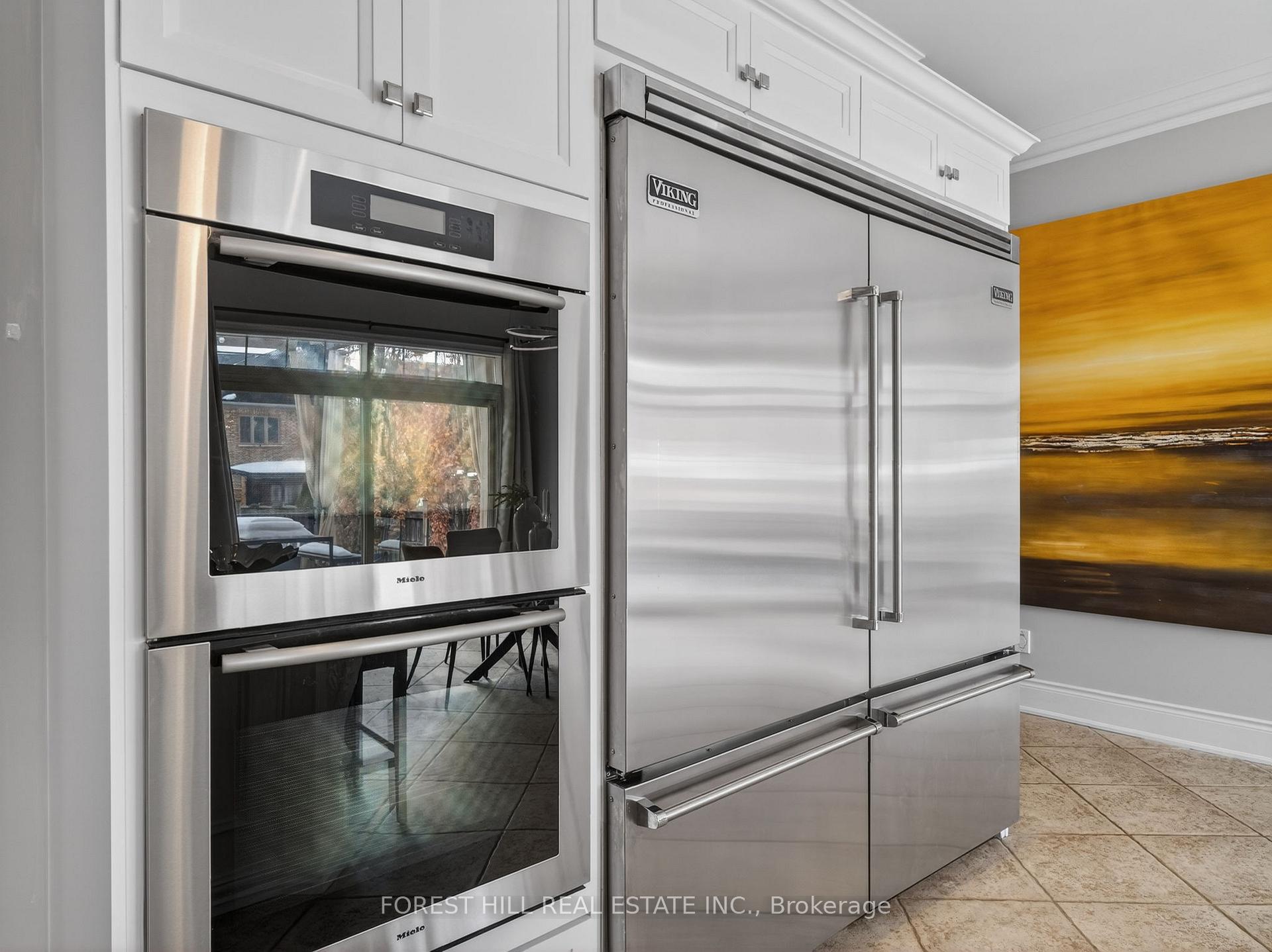 Photo 18 of 232 Luca Avenue, Vaughan, Patterson — HOMEH