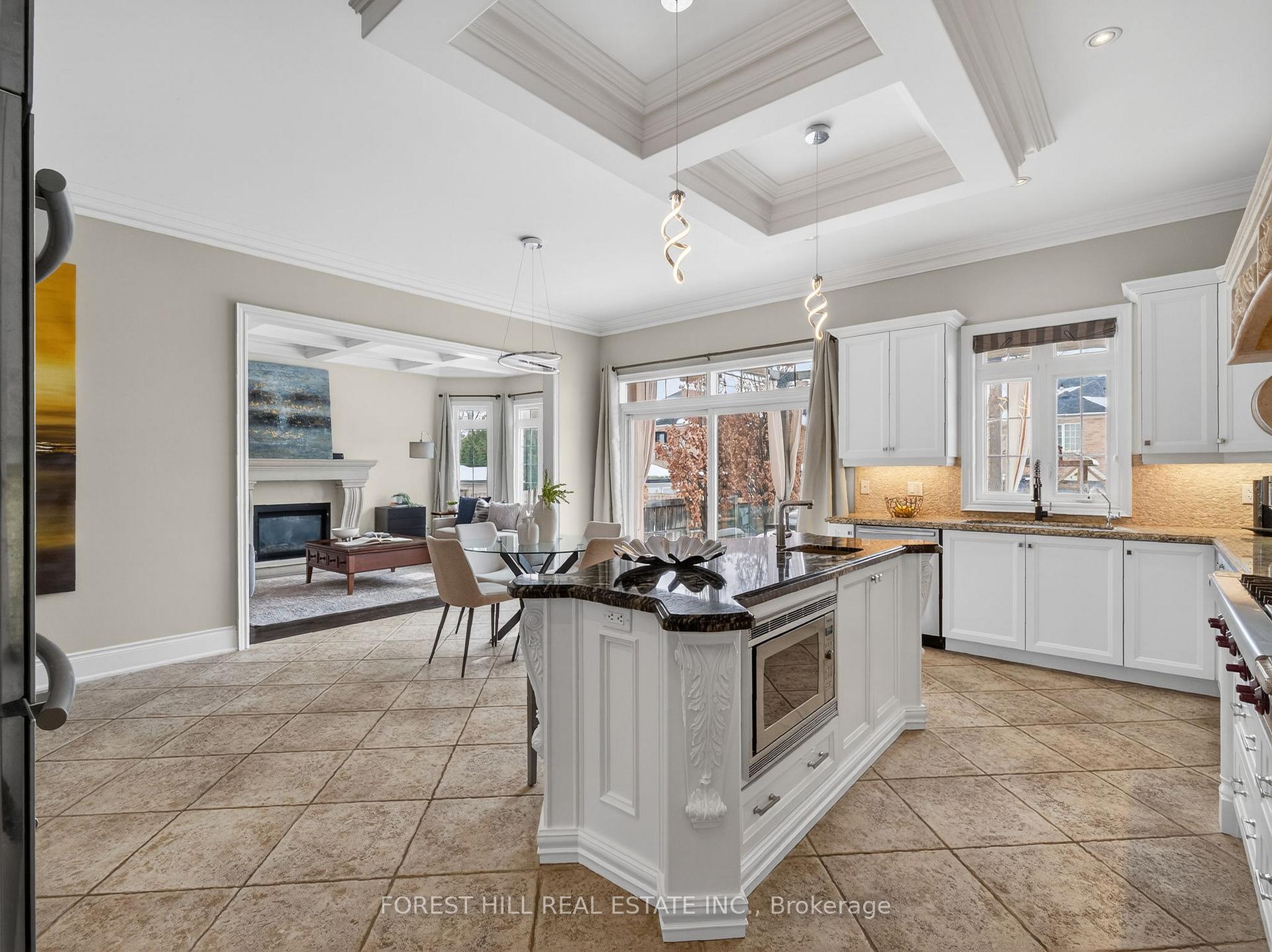Photo 20 of 232 Luca Avenue, Vaughan, Patterson — HOMEH
