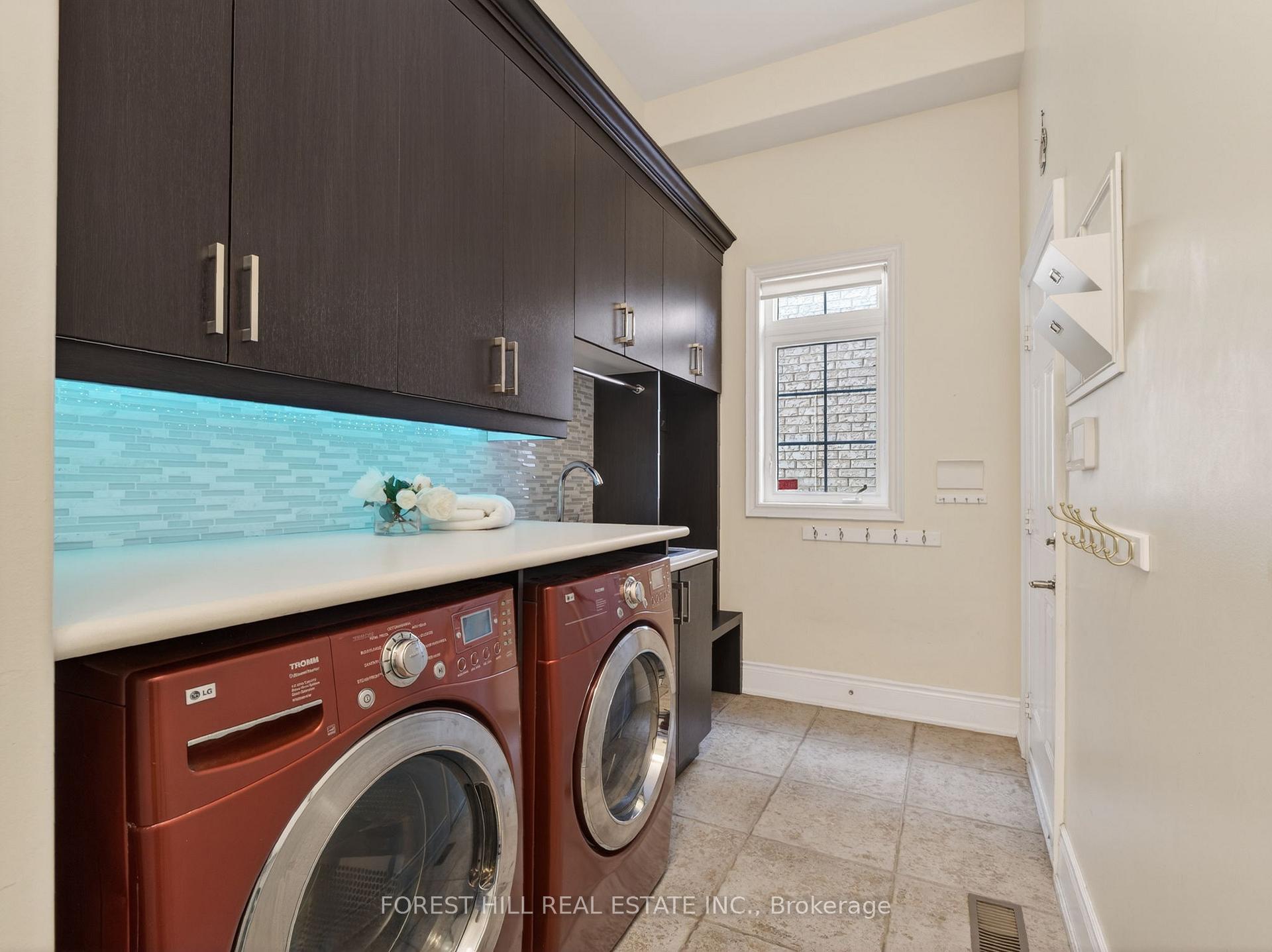 Photo 25 of 232 Luca Avenue, Vaughan, Patterson — HOMEH