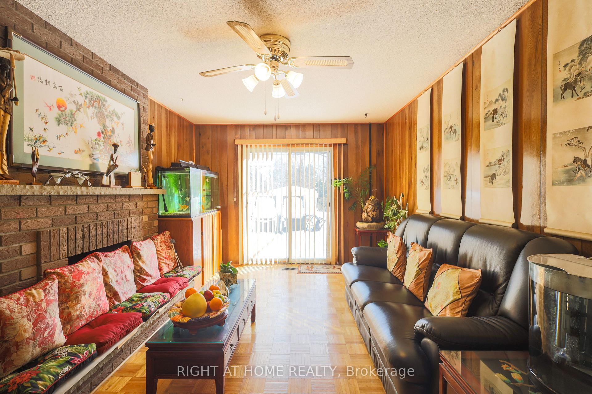 Photo 19 of 31 Stargell Crescent, Markham, Raymerville — HOMEH