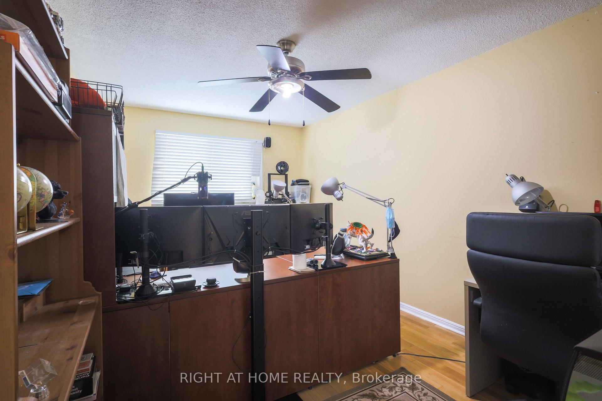 Photo 31 of 31 Stargell Crescent, Markham, Raymerville — HOMEH
