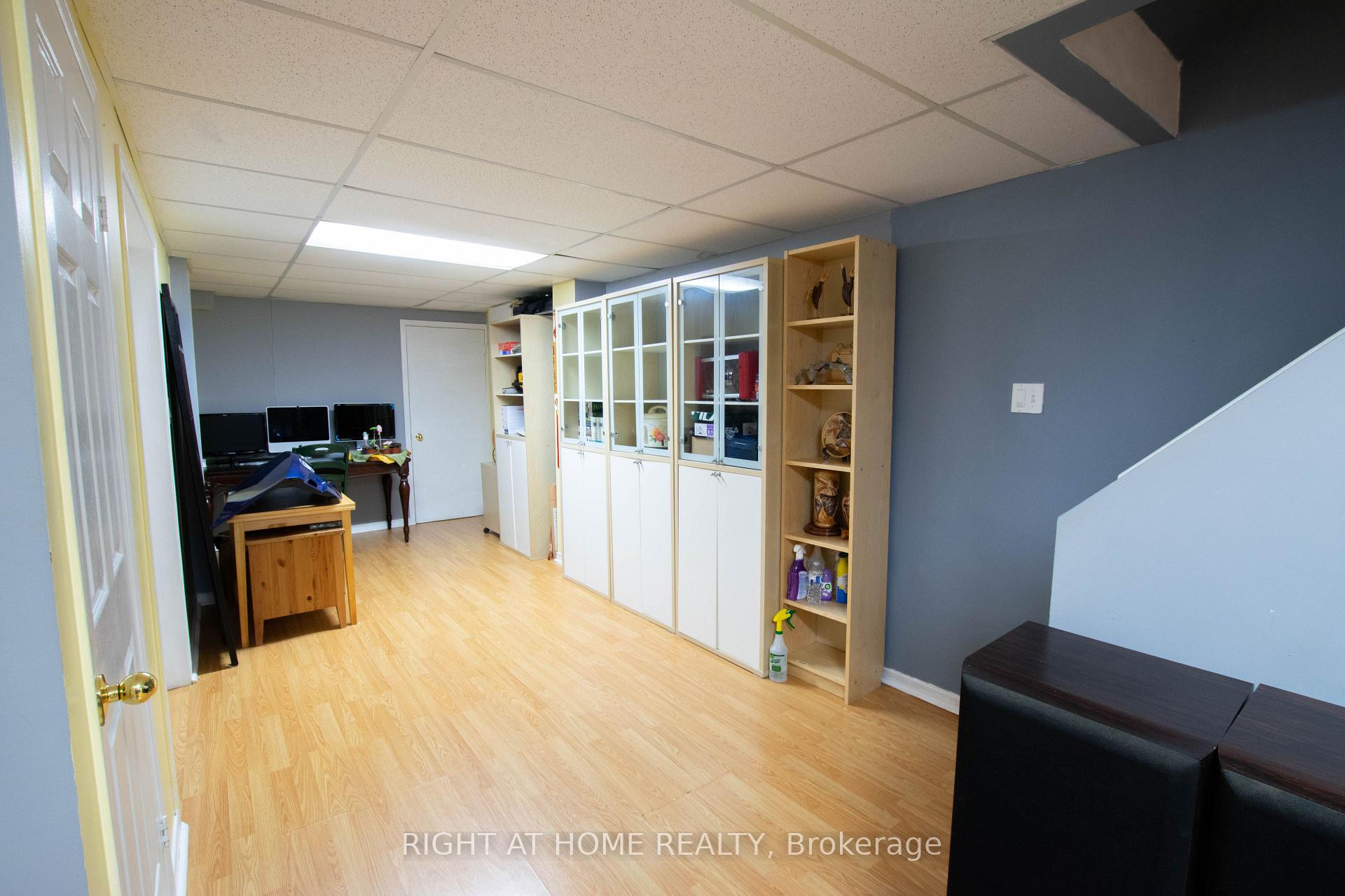 Photo 35 of 31 Stargell Crescent, Markham, Raymerville — HOMEH