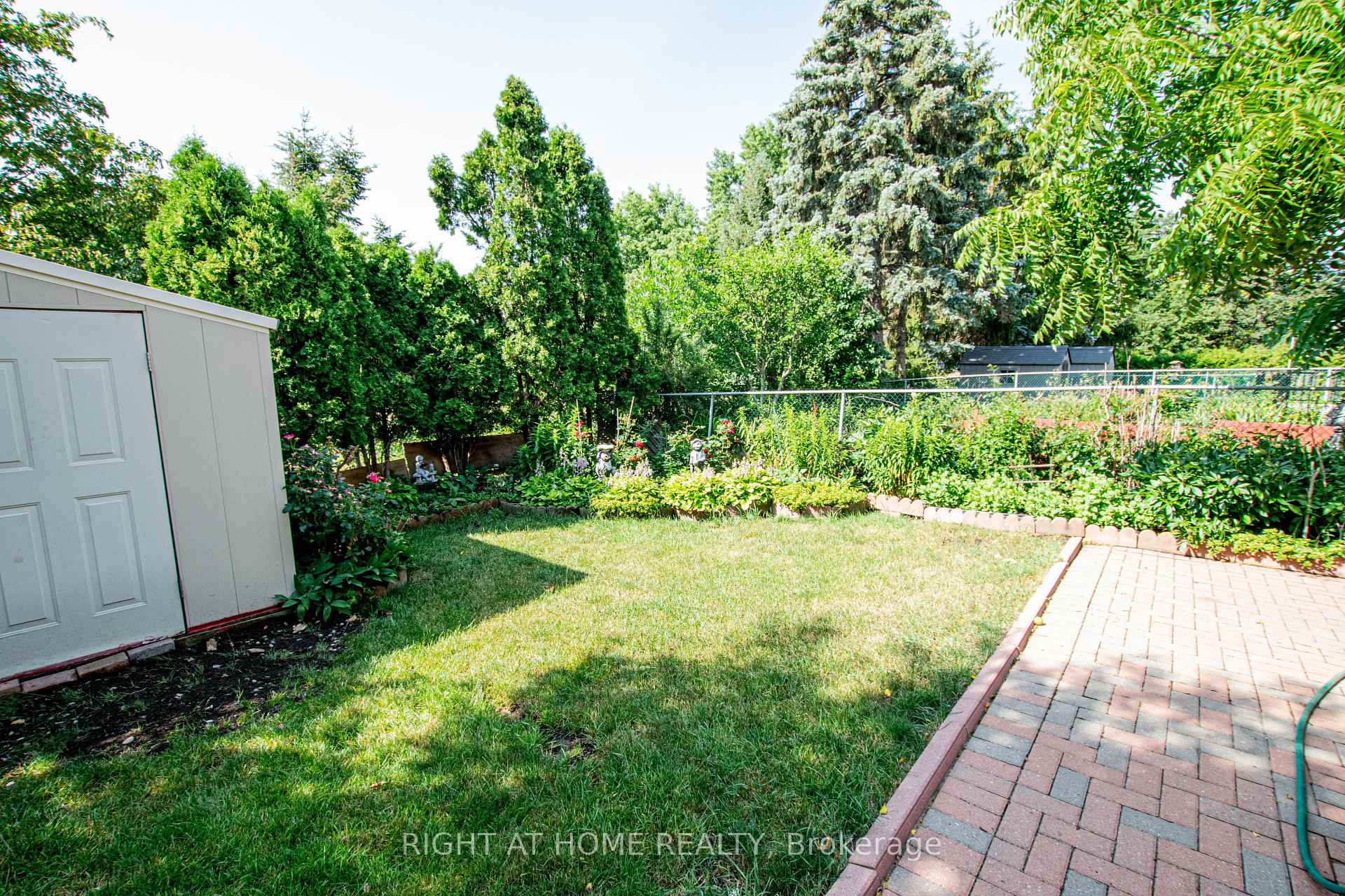 Photo 42 of 31 Stargell Crescent, Markham, Raymerville — HOMEH