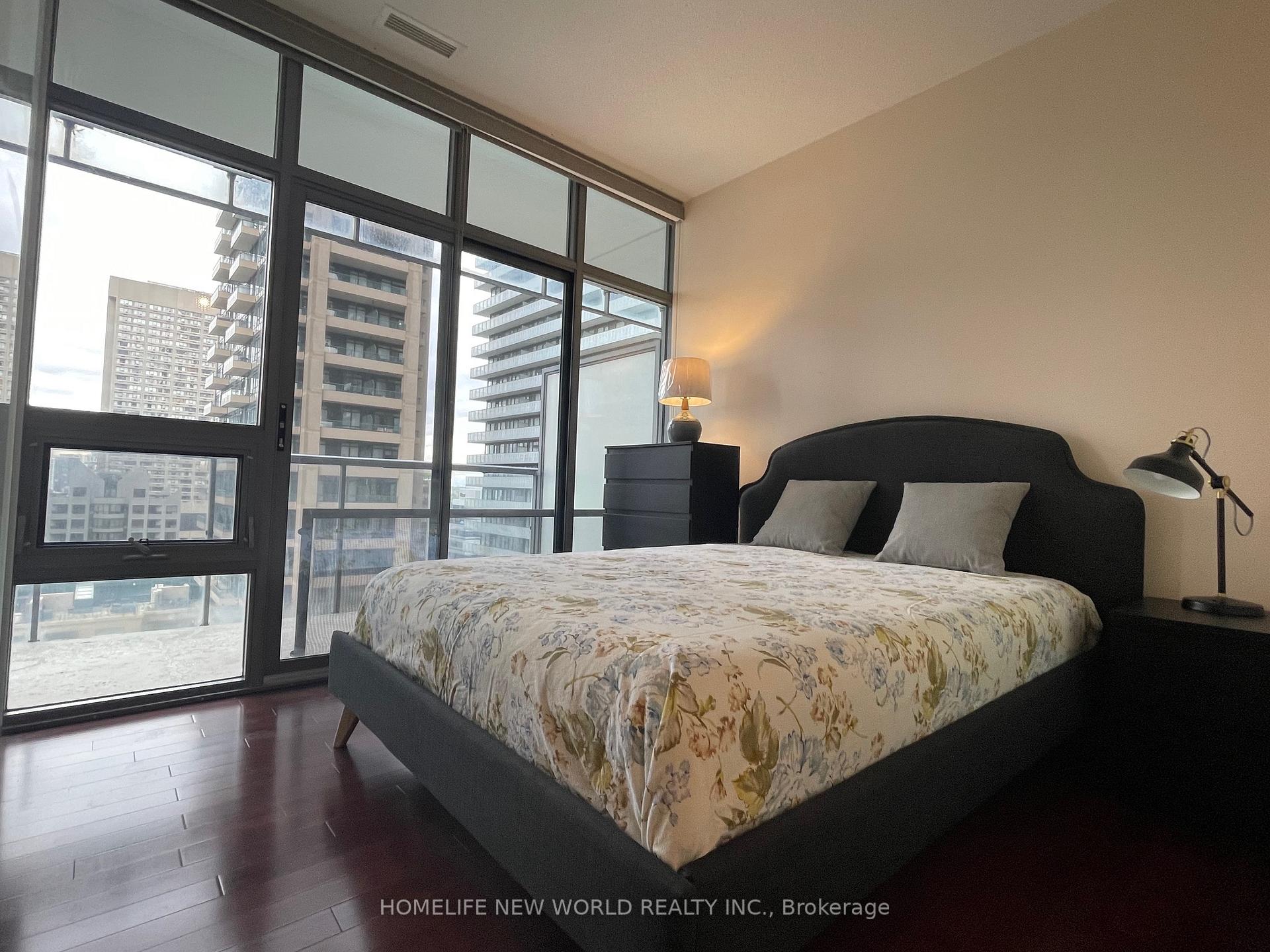 Photo 14 of Unit 2109, 33 Charles Street E, Toronto, Church-Yonge Corridor — HOMEH
