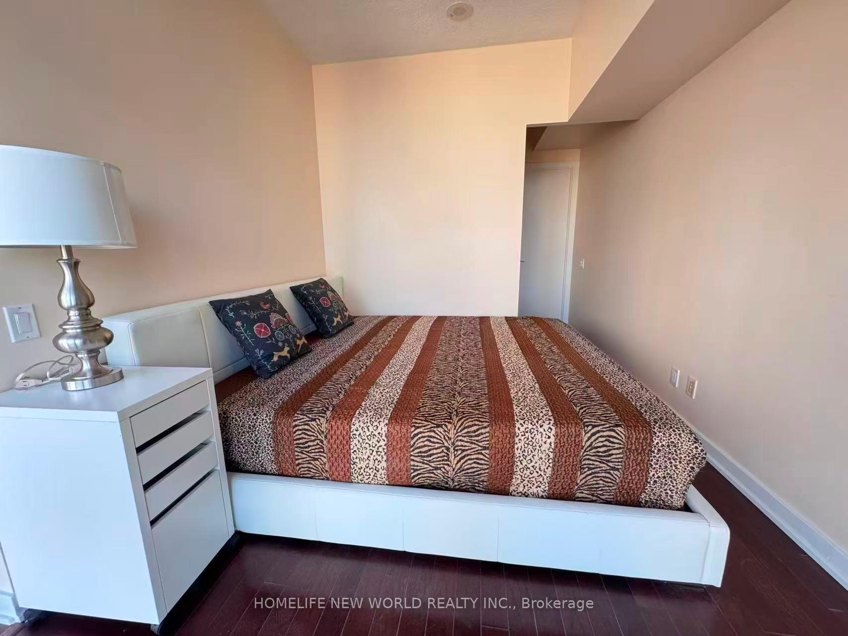 Photo 18 of Unit 2109, 33 Charles Street E, Toronto, Church-Yonge Corridor — HOMEH