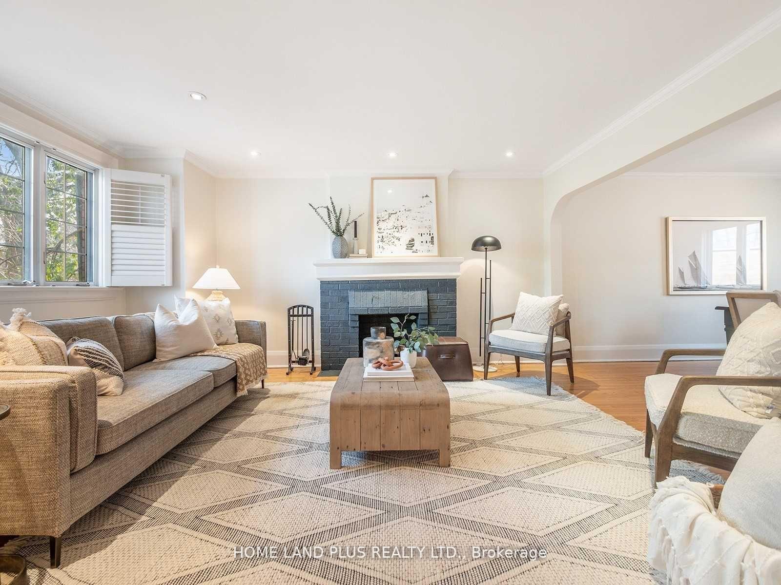 Photo 4 of 70 Mann Avenue, Toronto, Mount Pleasant East — HOMEH