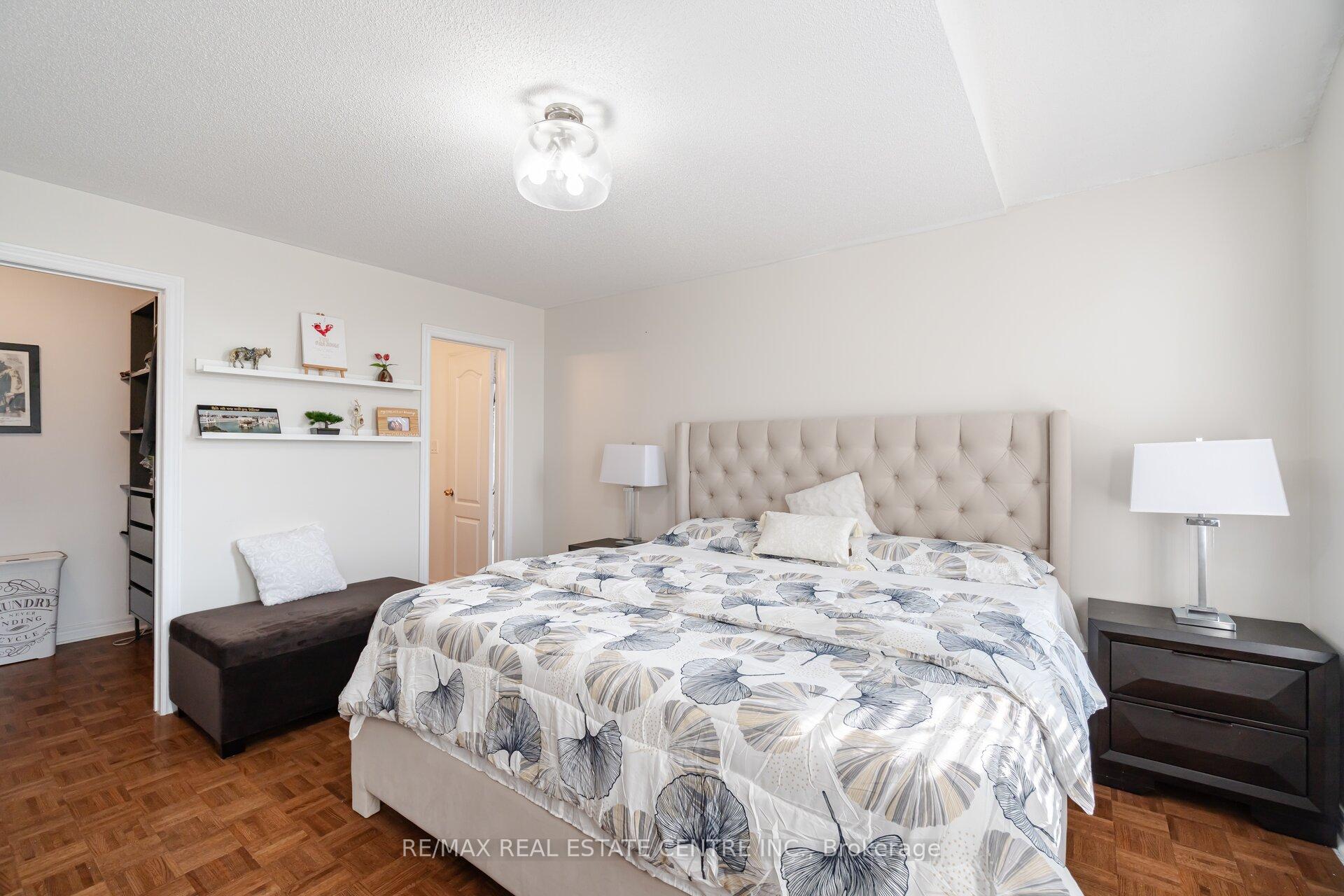 Photo 24 of 7 Prince Edward Boulevard, Brampton, Bram East — HOMEH