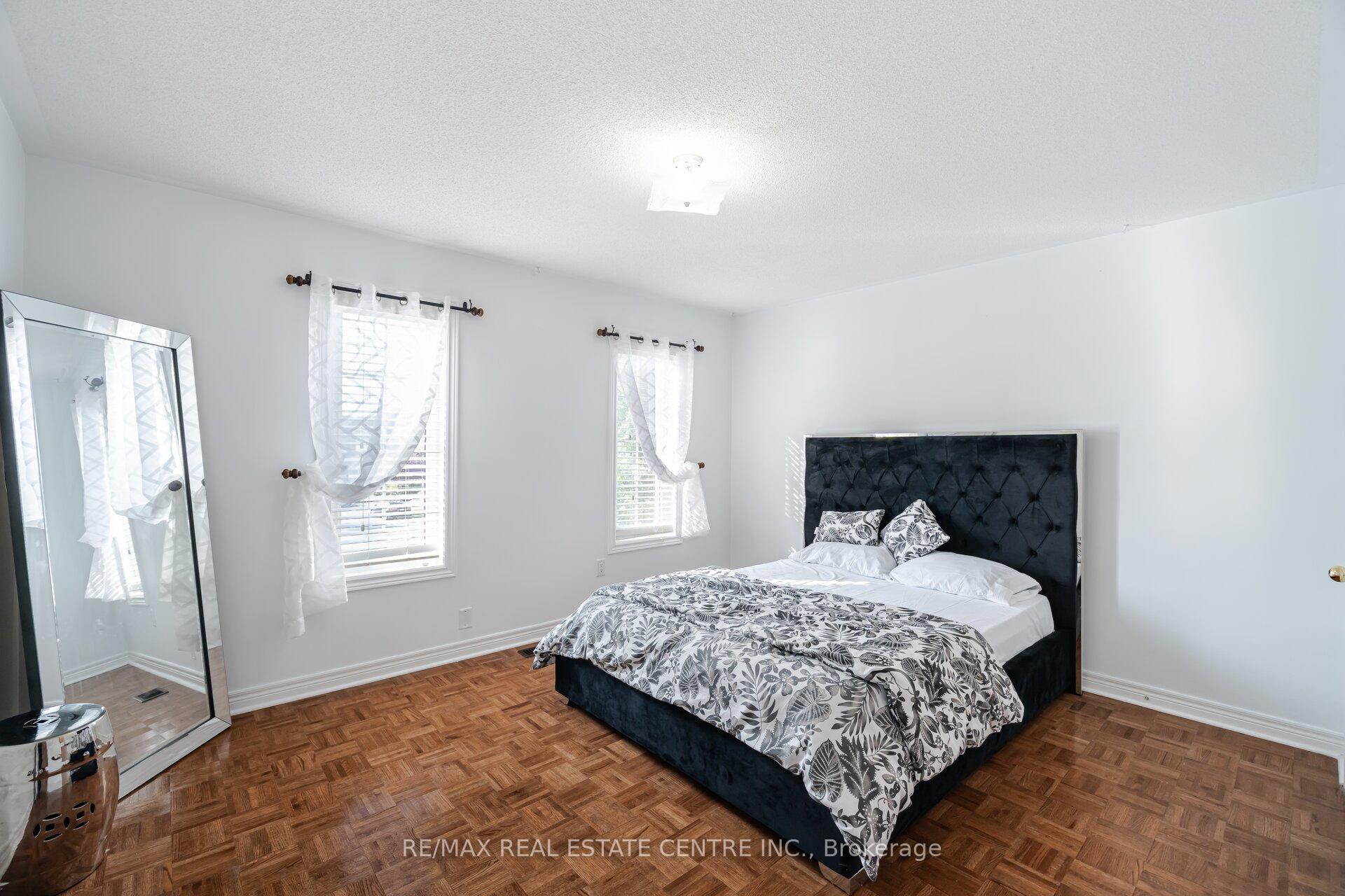 Photo 26 of 7 Prince Edward Boulevard, Brampton, Bram East — HOMEH