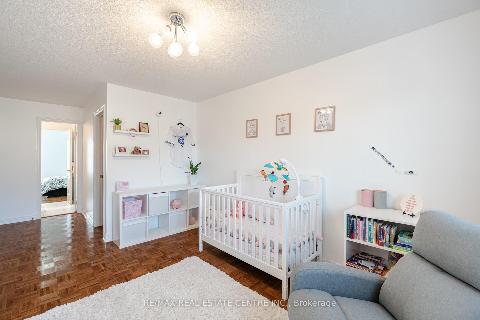 Photo 27 of 7 Prince Edward Boulevard, Brampton, Bram East — HOMEH