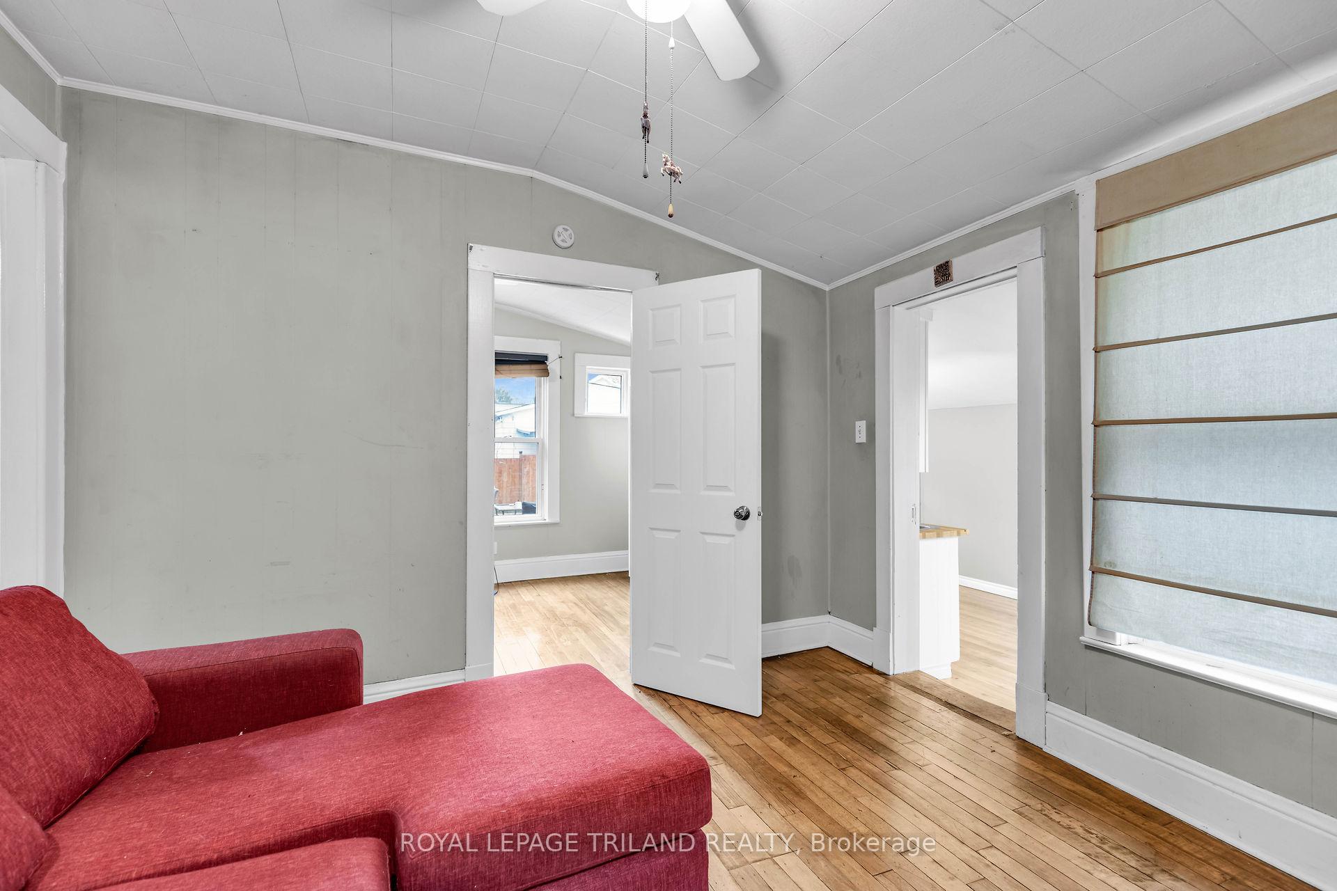 Photo 5 of Unit B, 101 Scott Street, St. Thomas — HOMEH