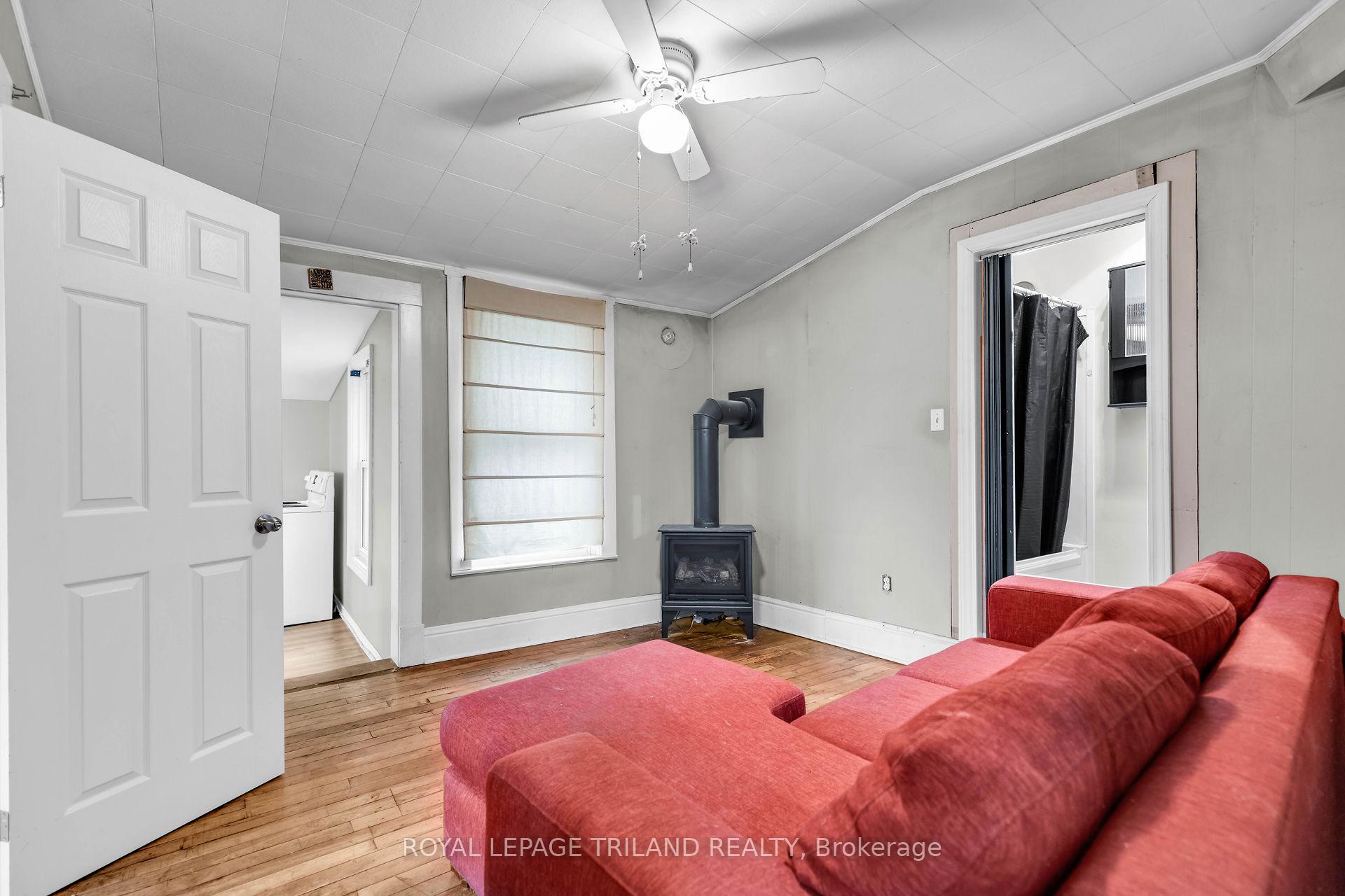 Photo 7 of Unit B, 101 Scott Street, St. Thomas — HOMEH