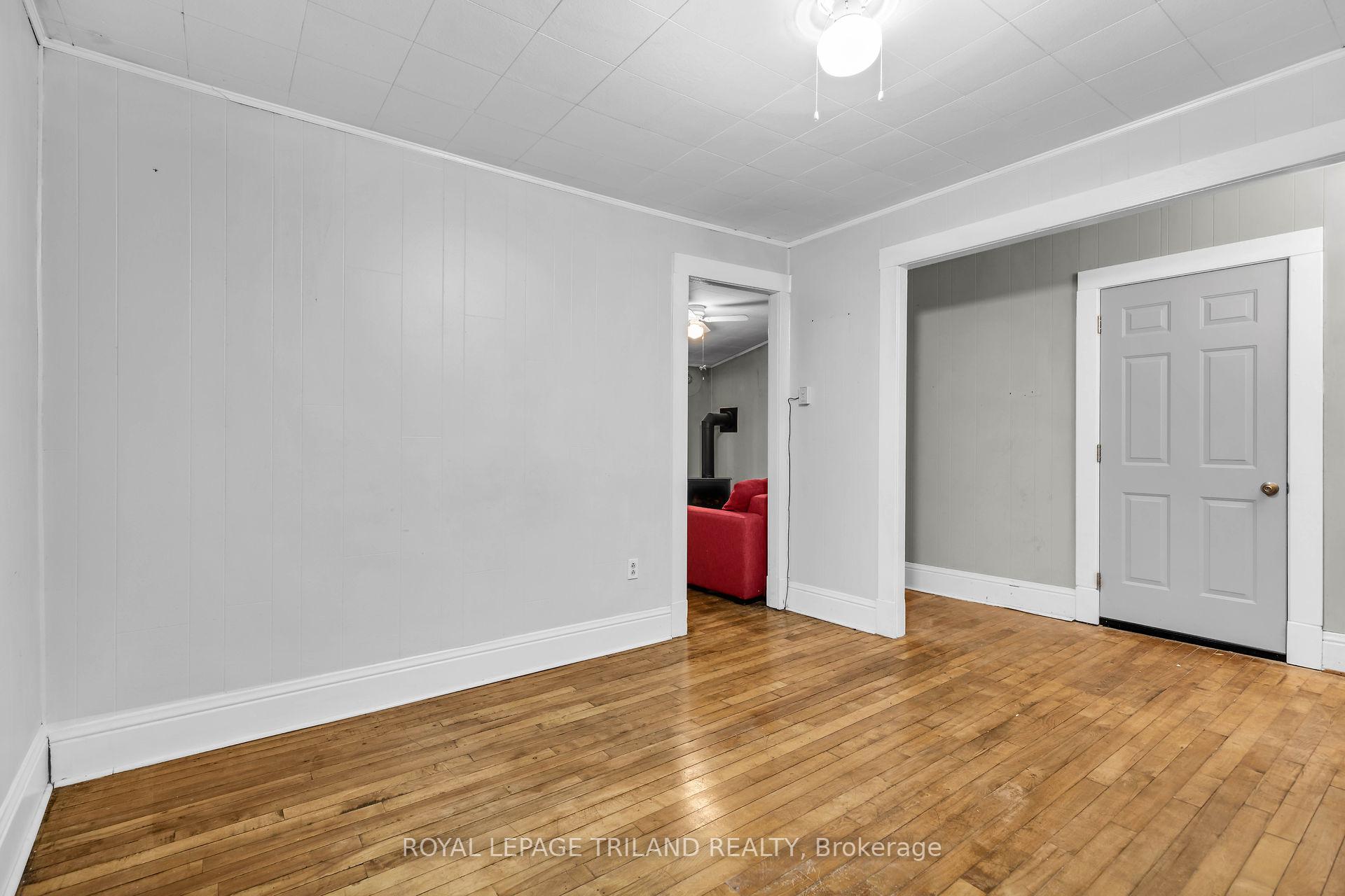 Photo 8 of Unit B, 101 Scott Street, St. Thomas — HOMEH