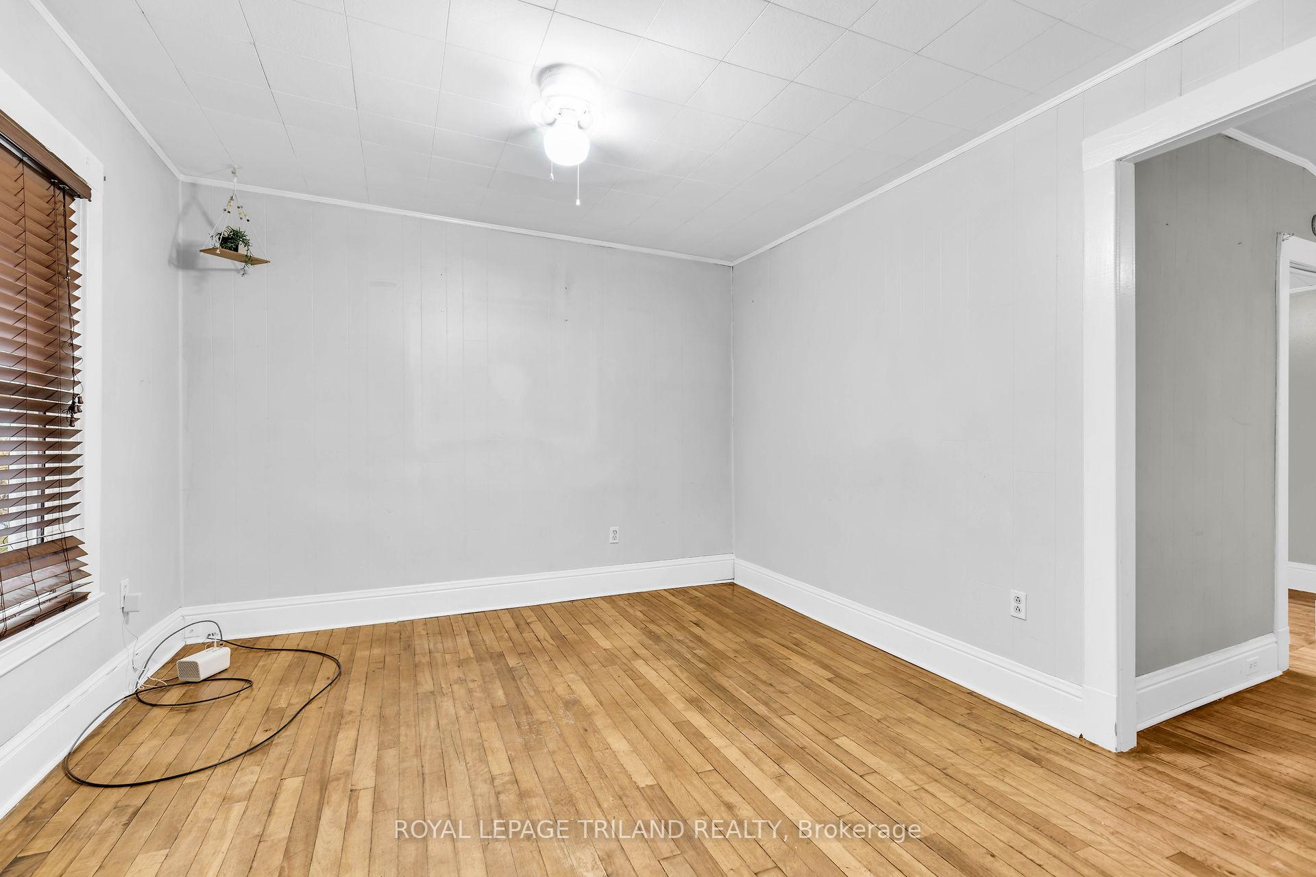 Photo 10 of Unit B, 101 Scott Street, St. Thomas — HOMEH