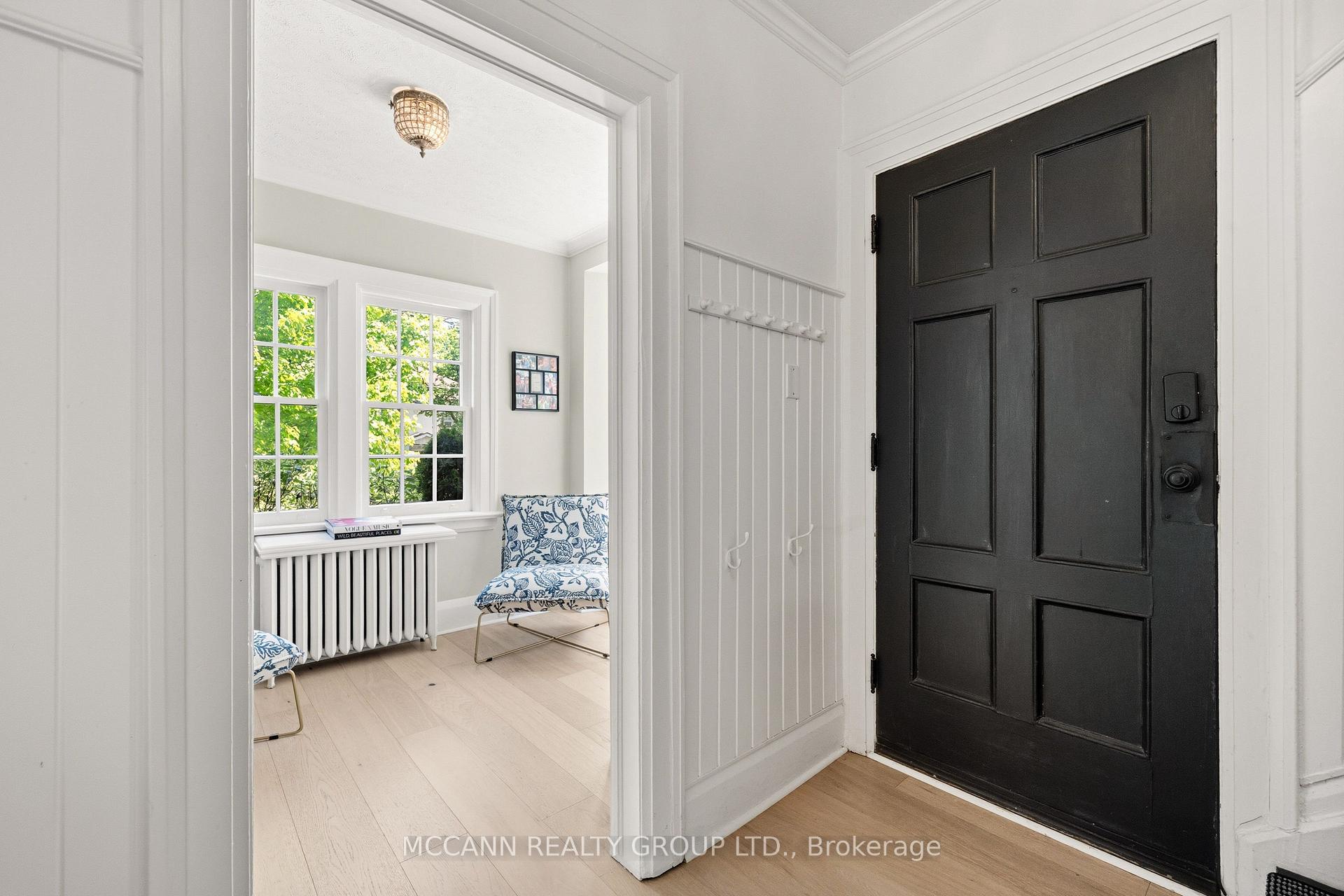 Photo 4 of 1396 Mount Pleasant Road, Toronto, Lawrence Park South — HOMEH