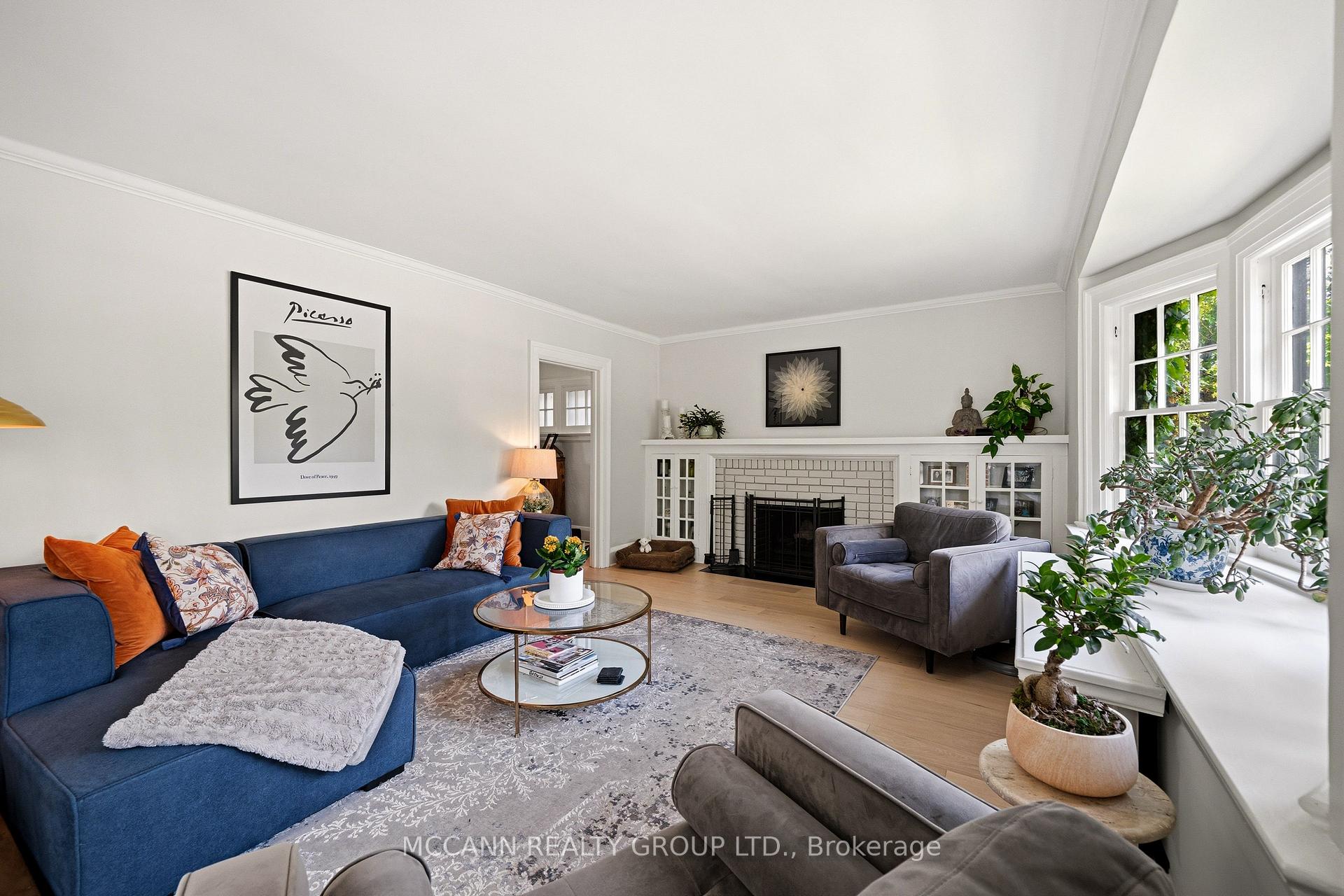 Photo 7 of 1396 Mount Pleasant Road, Toronto, Lawrence Park South — HOMEH