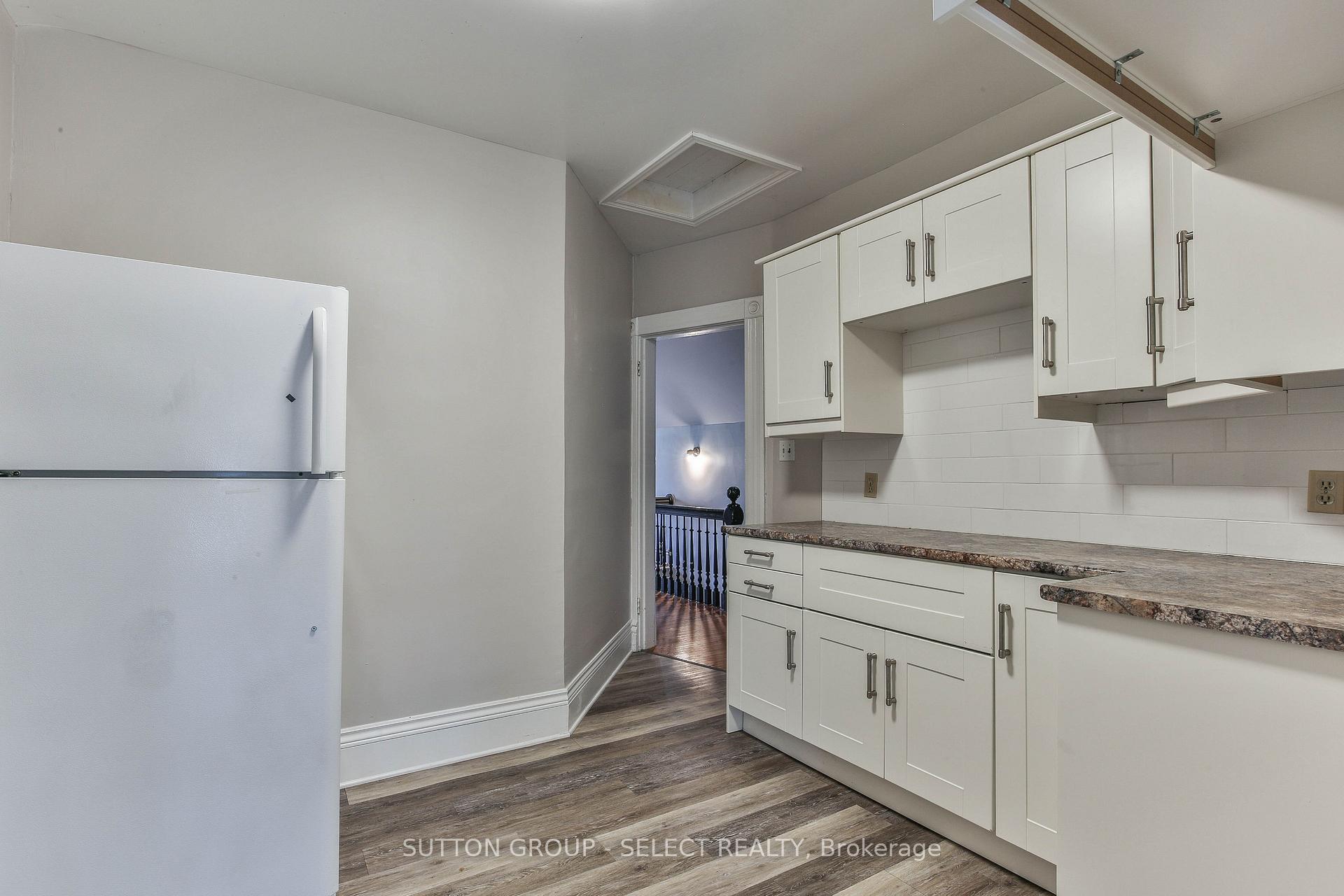 Photo 18 of 123 Mill Street, London, East F — HOMEH