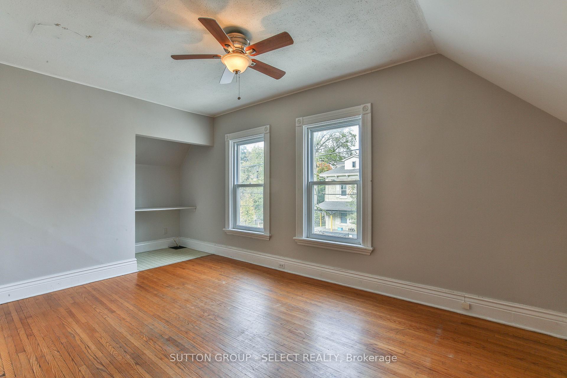 Photo 19 of 123 Mill Street, London, East F — HOMEH