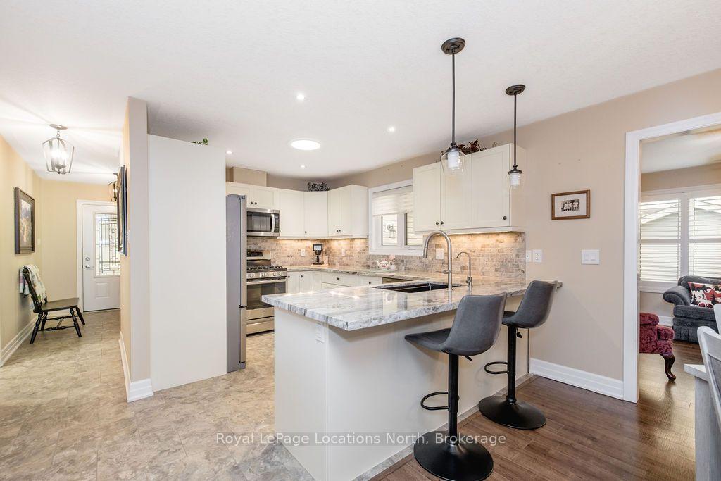Photo 14 of 6 Tennessee Avenue, Wasaga Beach — HOMEH