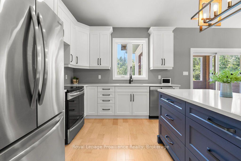 Photo 16 of 556 Marsh Hill Road, Quinte West, Sidney Ward — HOMEH