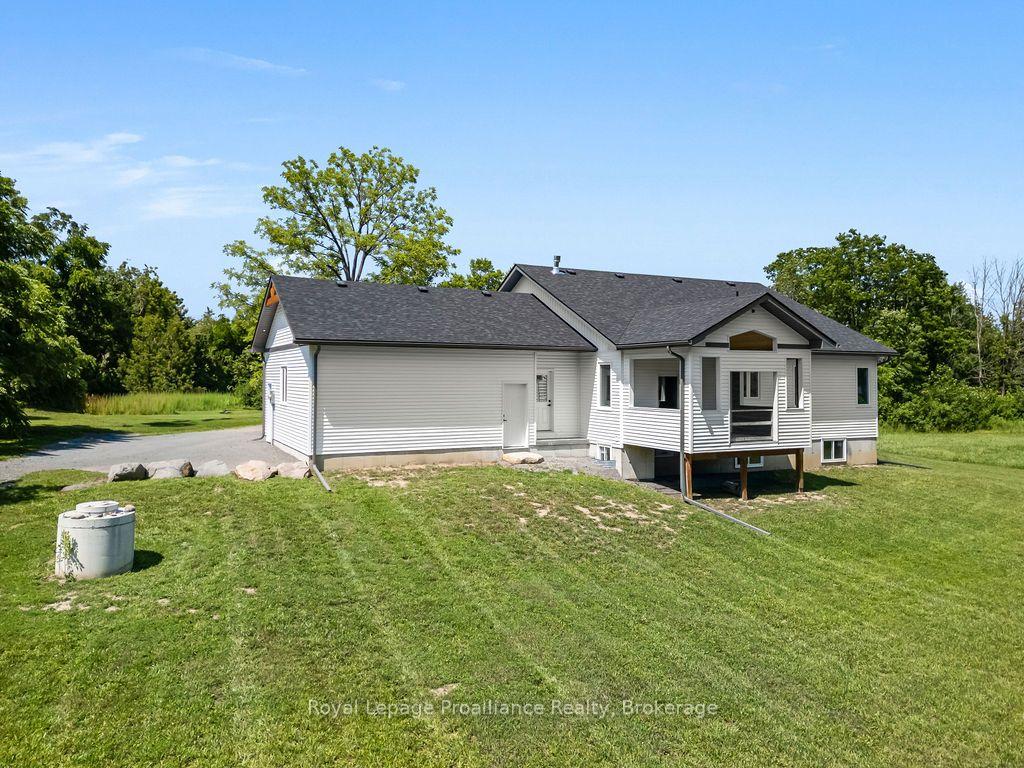 Photo 40 of 556 Marsh Hill Road, Quinte West, Sidney Ward — HOMEH