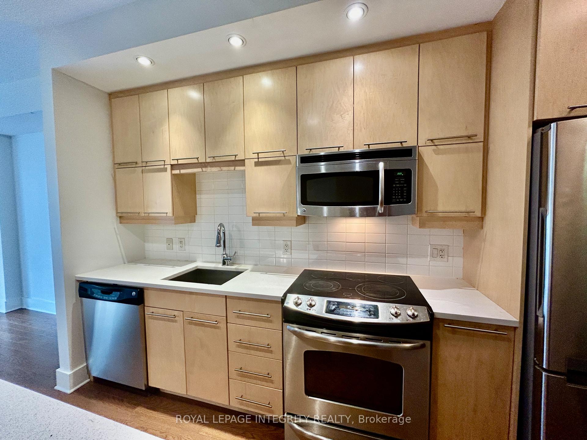 Photo 9 of Unit 420, 101 Richmond Road, Ottawa, Westboro South — HOMEH