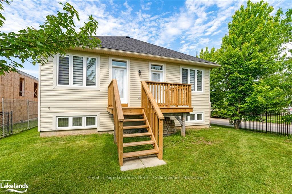 Photo 10 of 40 Waterview Road, Wasaga Beach — HOMEH