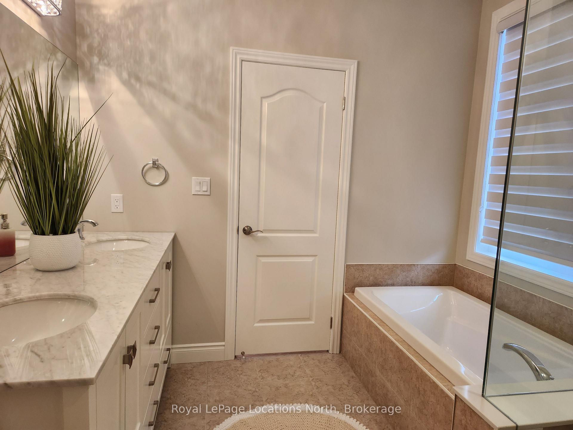 Photo 26 of 40 Waterview Road, Wasaga Beach — HOMEH
