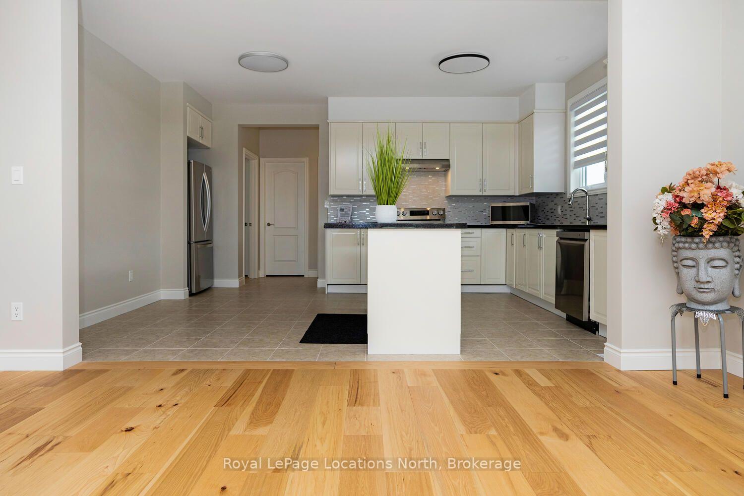 Photo 30 of 40 Waterview Road, Wasaga Beach — HOMEH