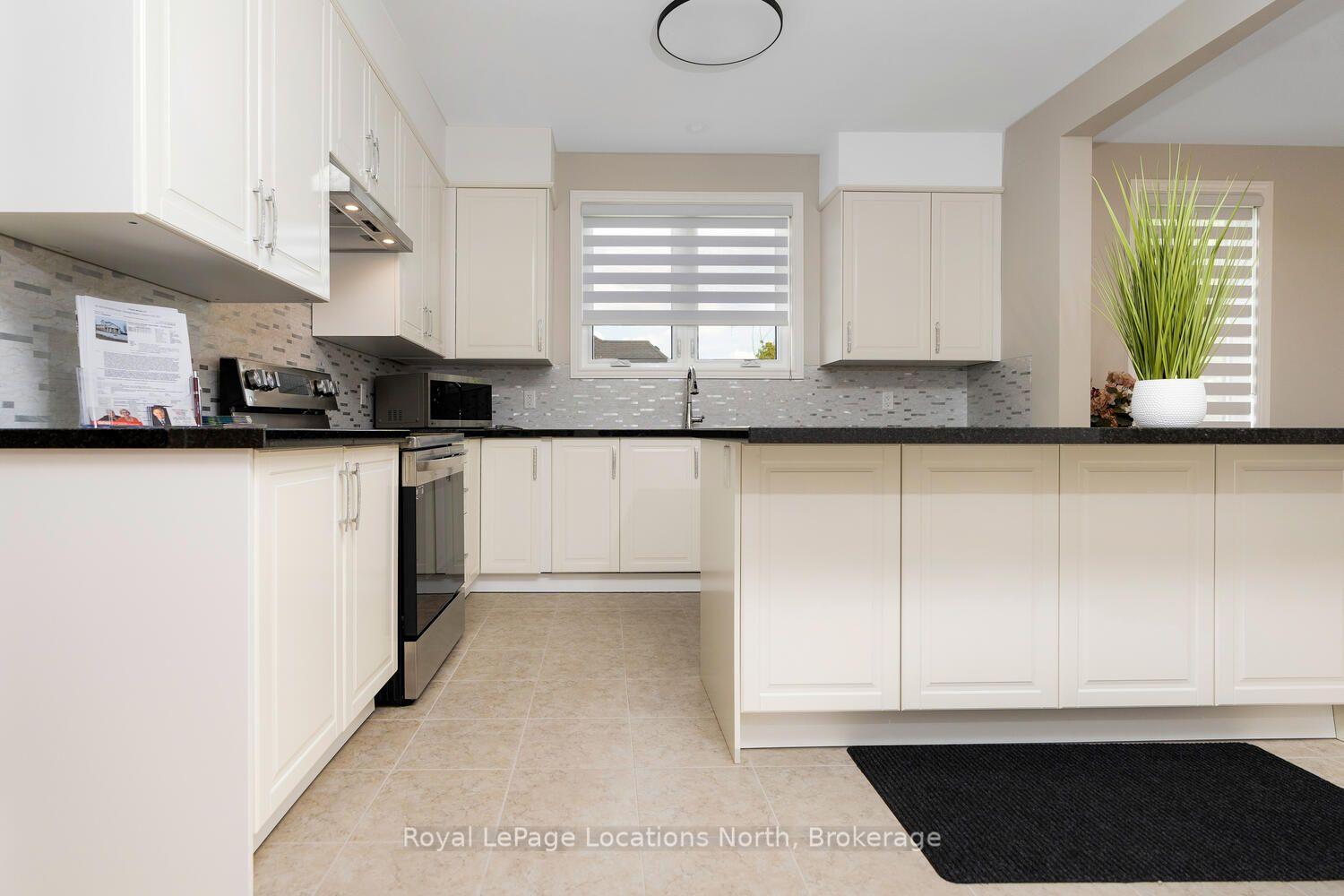 Photo 31 of 40 Waterview Road, Wasaga Beach — HOMEH