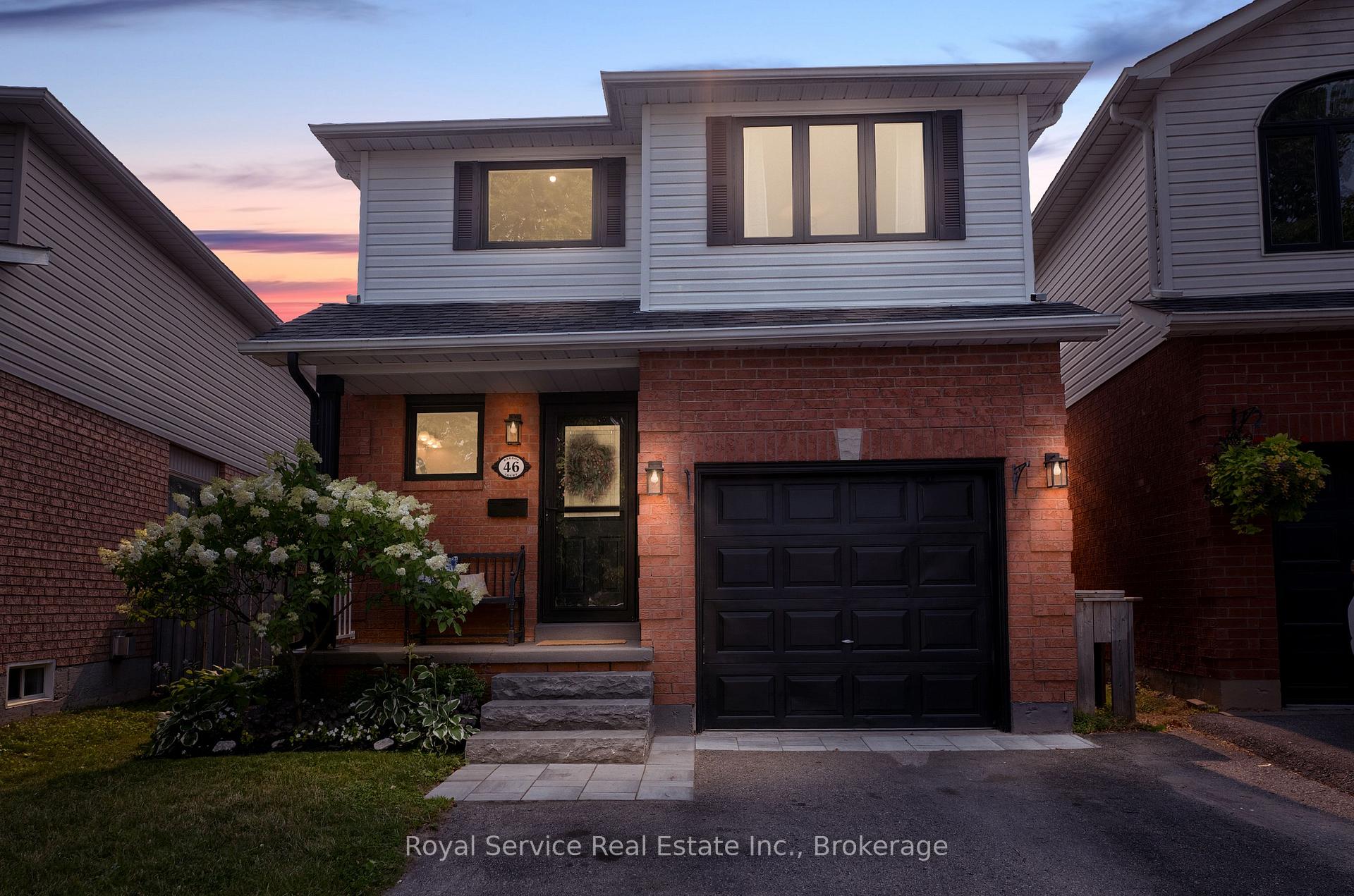 Photo 1 of 46 Barron Court, Clarington, Courtice — HOMEH
