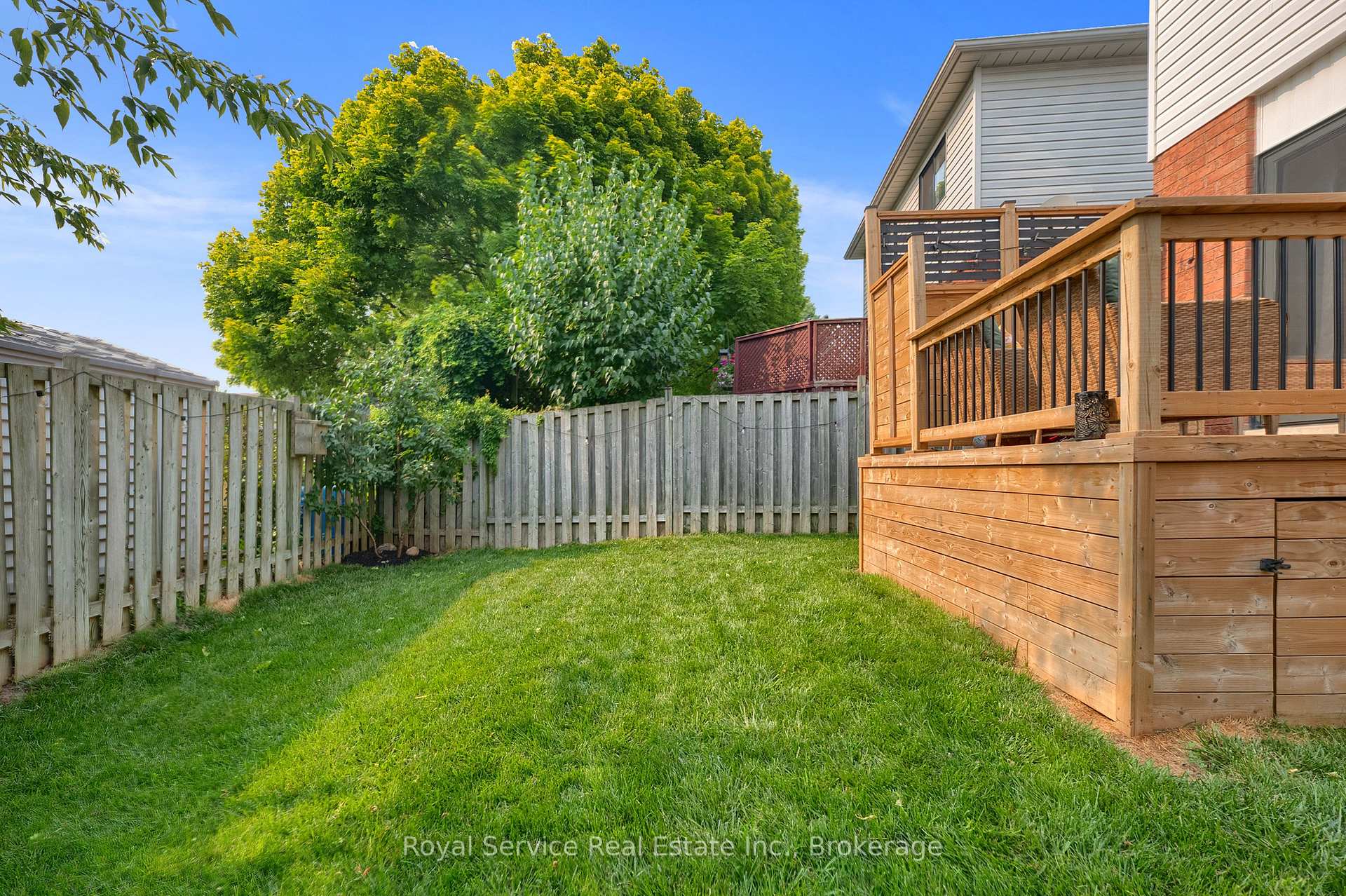 Photo 32 of 46 Barron Court, Clarington, Courtice — HOMEH