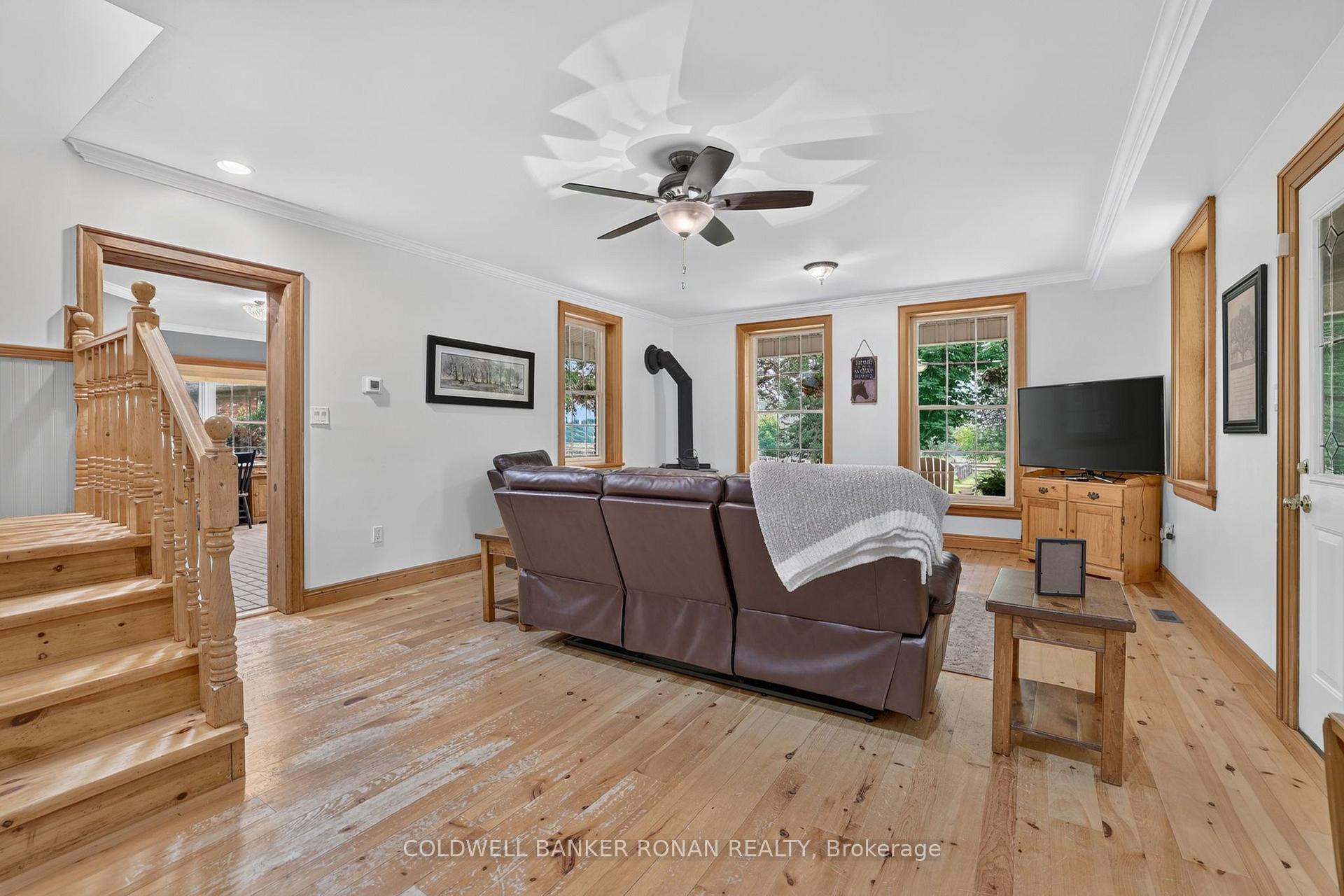 Photo 21 of 20855 Shaws Creek Road, Caledon, Rural Caledon — HOMEH