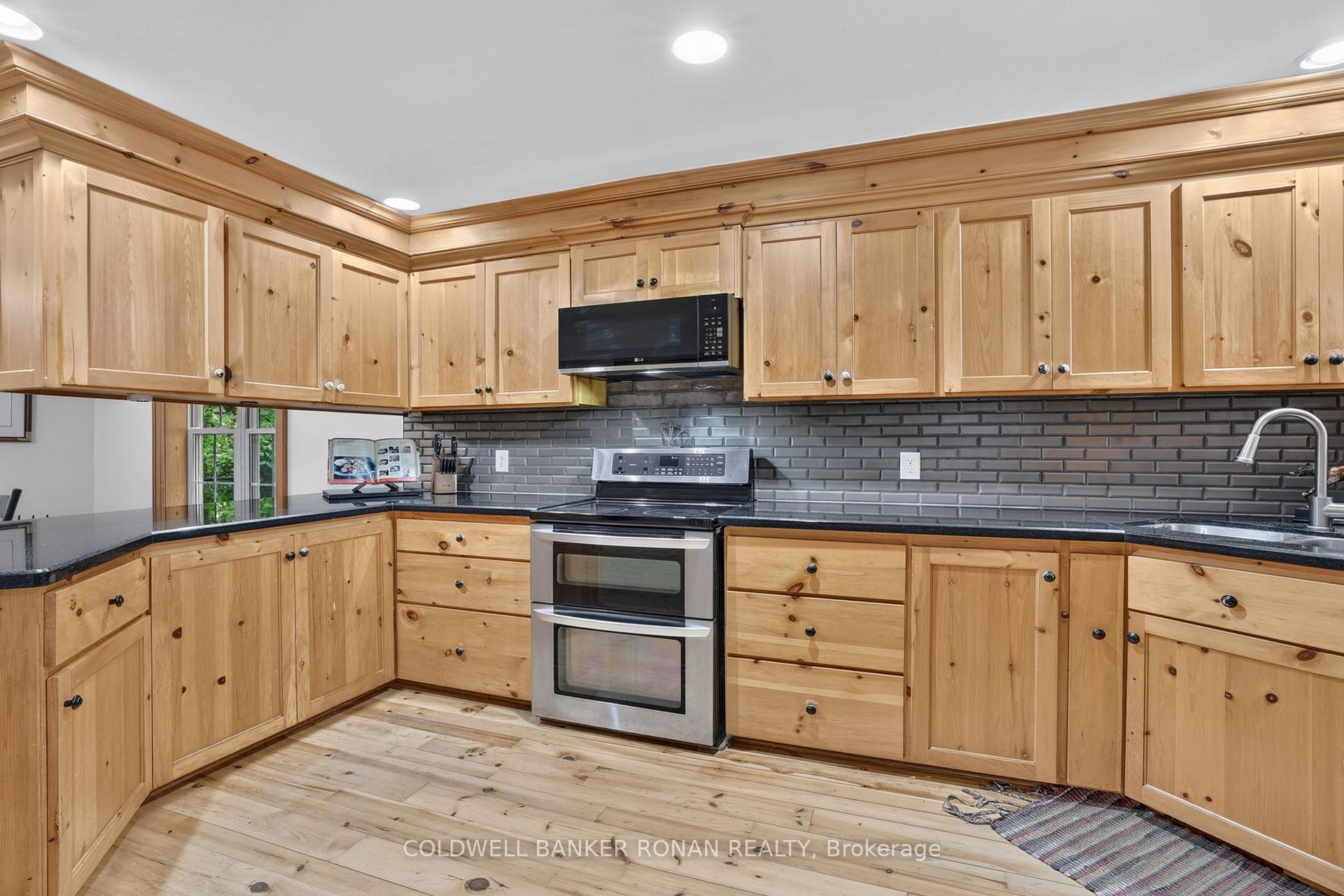 Photo 29 of 20855 Shaws Creek Road, Caledon, Rural Caledon — HOMEH