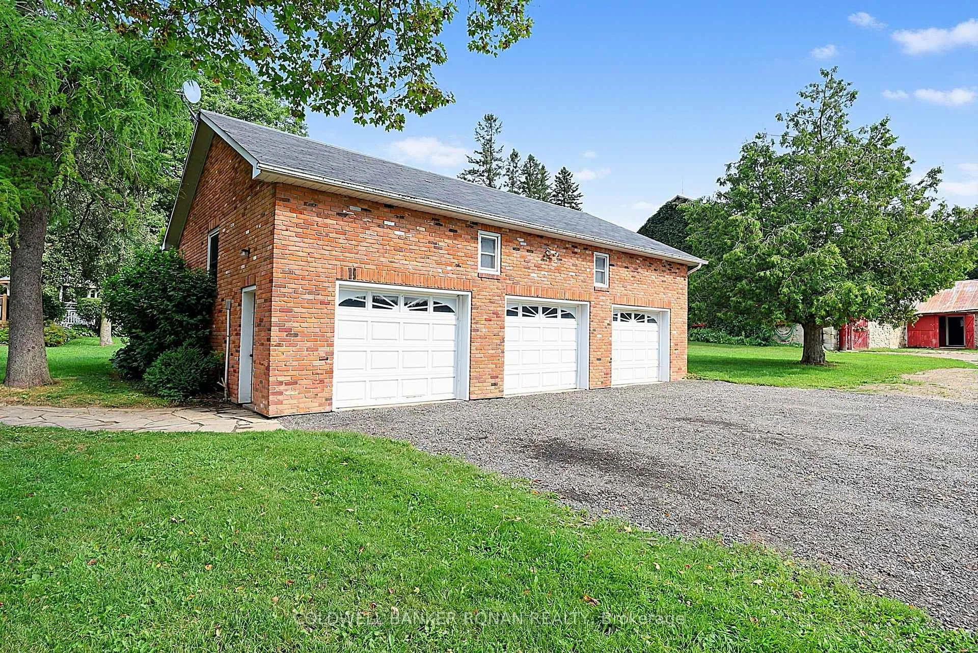Photo 13 of 20855 Shaws Creek Road, Caledon, Rural Caledon — HOMEH