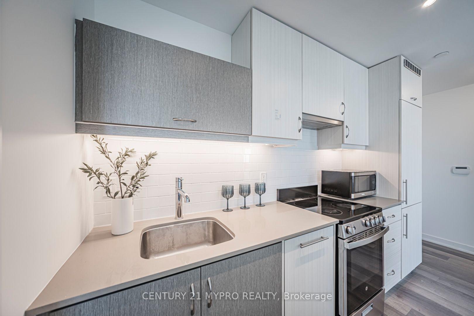 Photo 11 of Unit 1604, 181 Huron Street, Toronto, Kensington-Chinatown — HOMEH