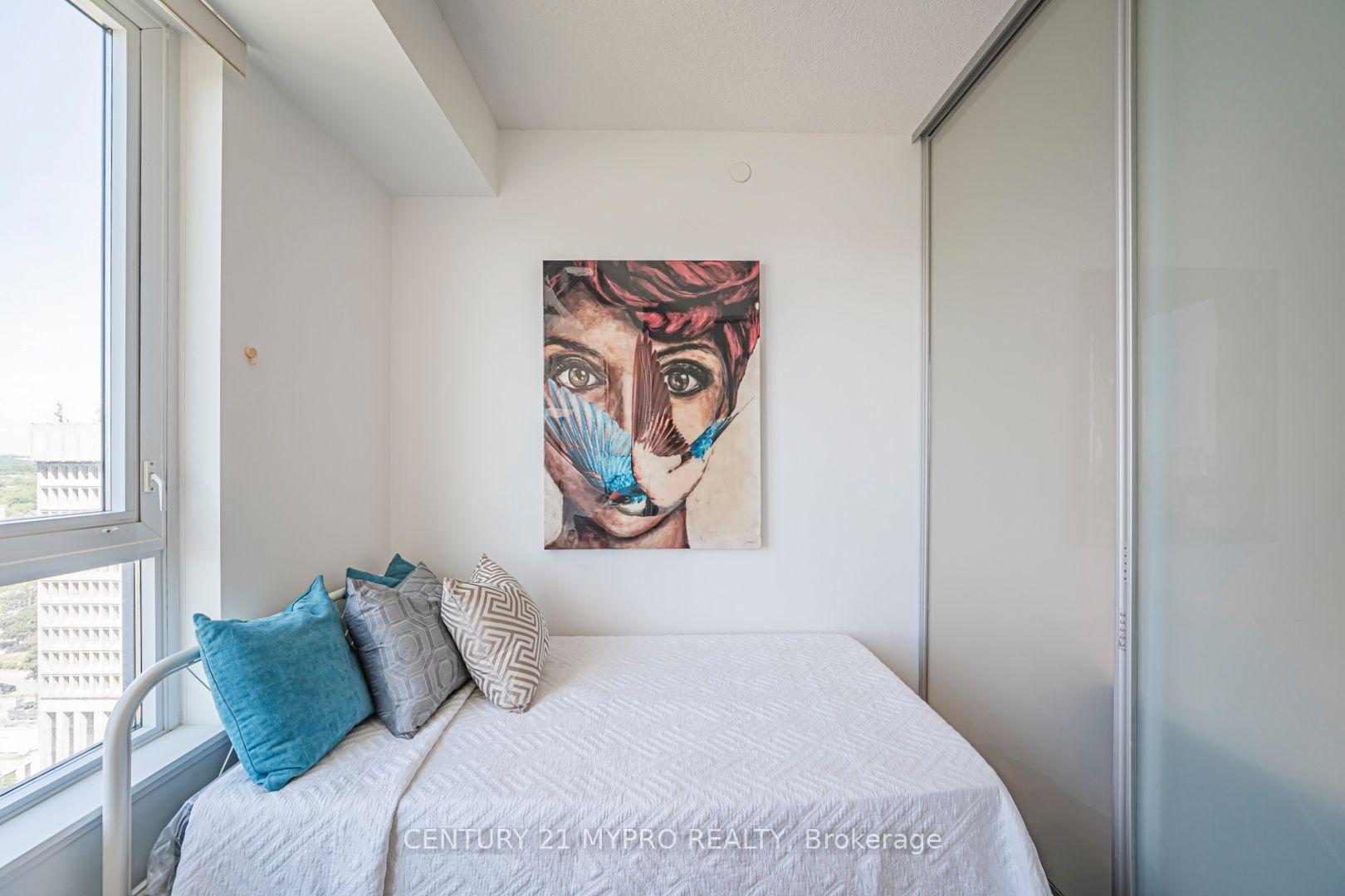 Photo 15 of Unit 1604, 181 Huron Street, Toronto, Kensington-Chinatown — HOMEH