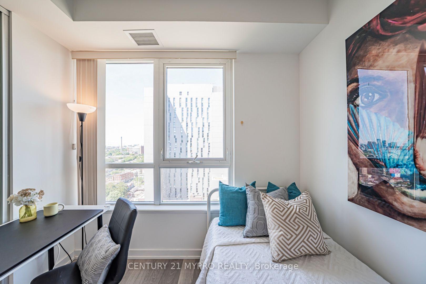 Photo 16 of Unit 1604, 181 Huron Street, Toronto, Kensington-Chinatown — HOMEH